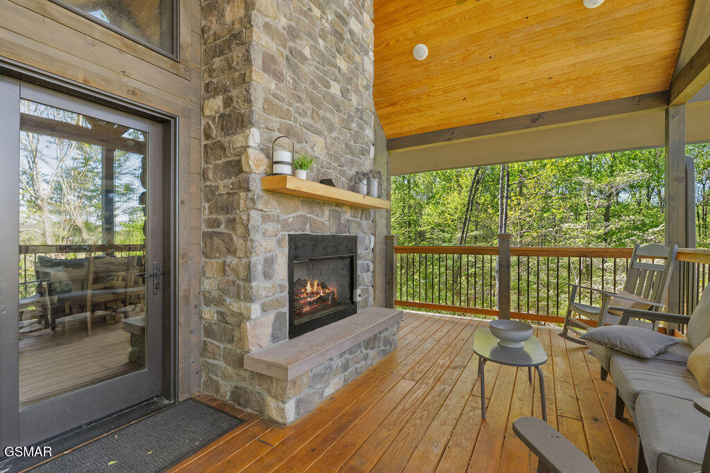 4163 Burning Tree Lane Sevierville TN 37862
