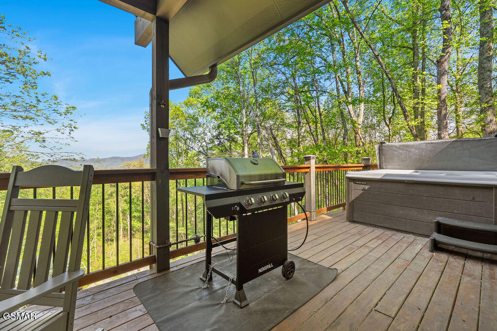 4163 Burning Tree Lane Sevierville TN 37862