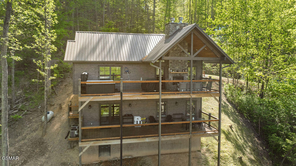 4163 Burning Tree Lane Sevierville TN 37862
