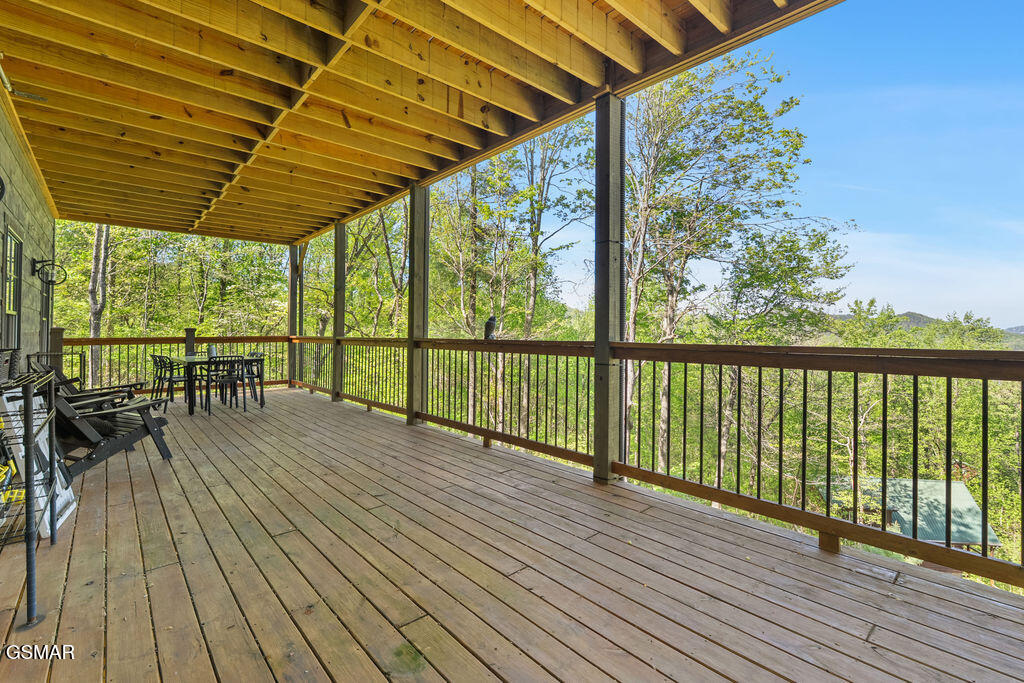 4163 Burning Tree Lane Sevierville TN 37862