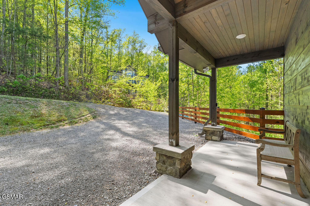 4163 Burning Tree Lane Sevierville TN 37862