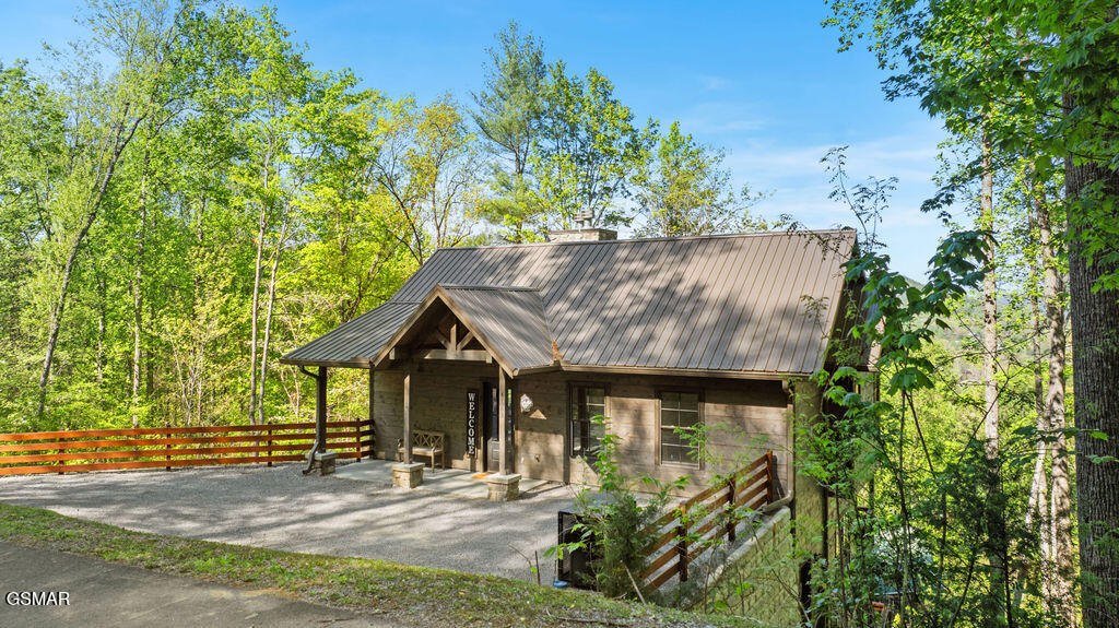 4163 Burning Tree Lane Sevierville TN 37862