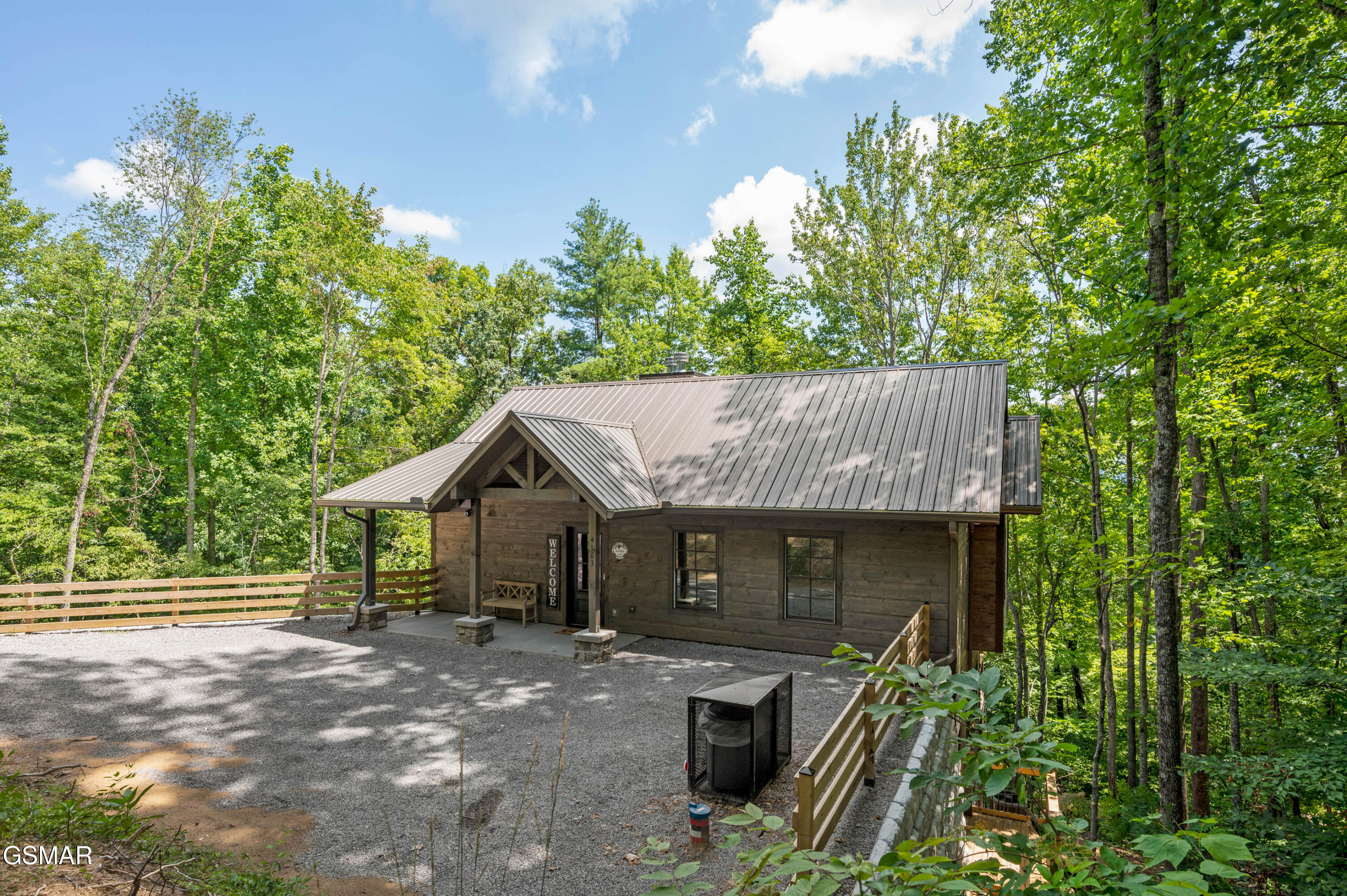 4163 Burning Tree Lane Sevierville TN 37862