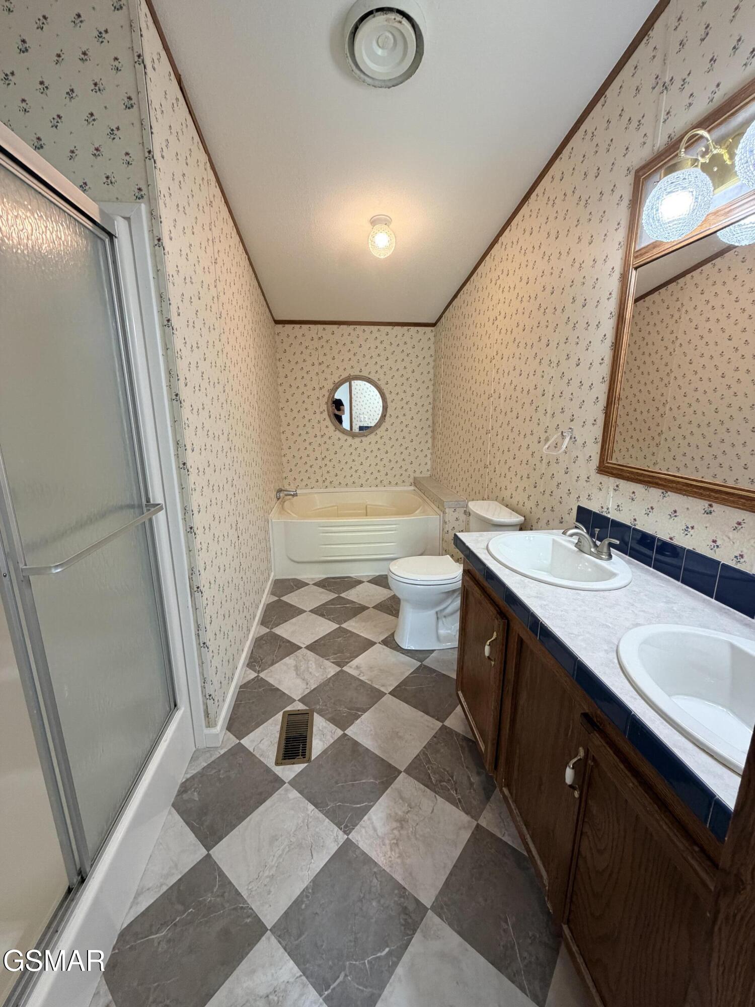 1187 Tennessee 107 Del Rio TN 37727
