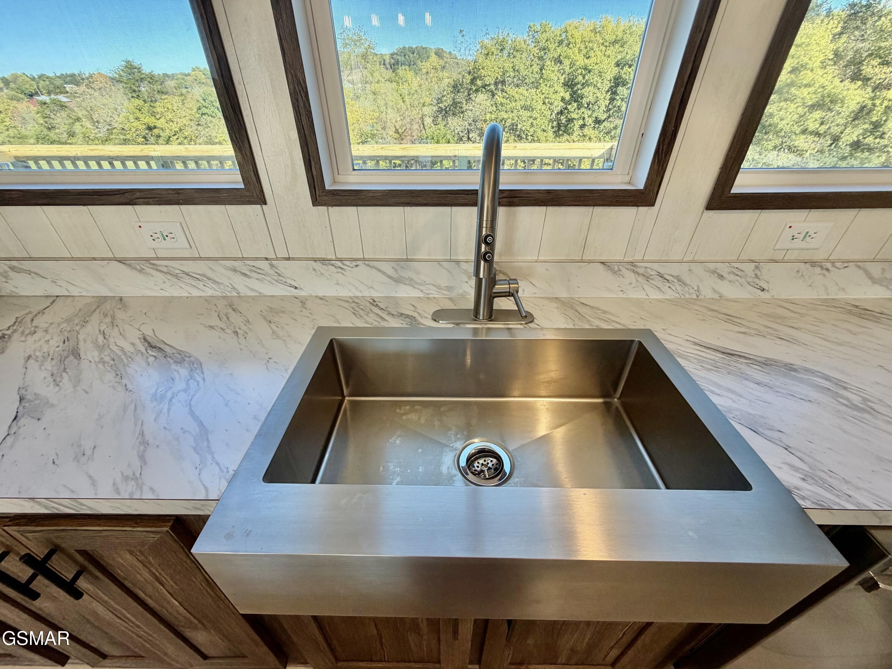 185 Little Meadow Creek Road Greeneville TN 37743