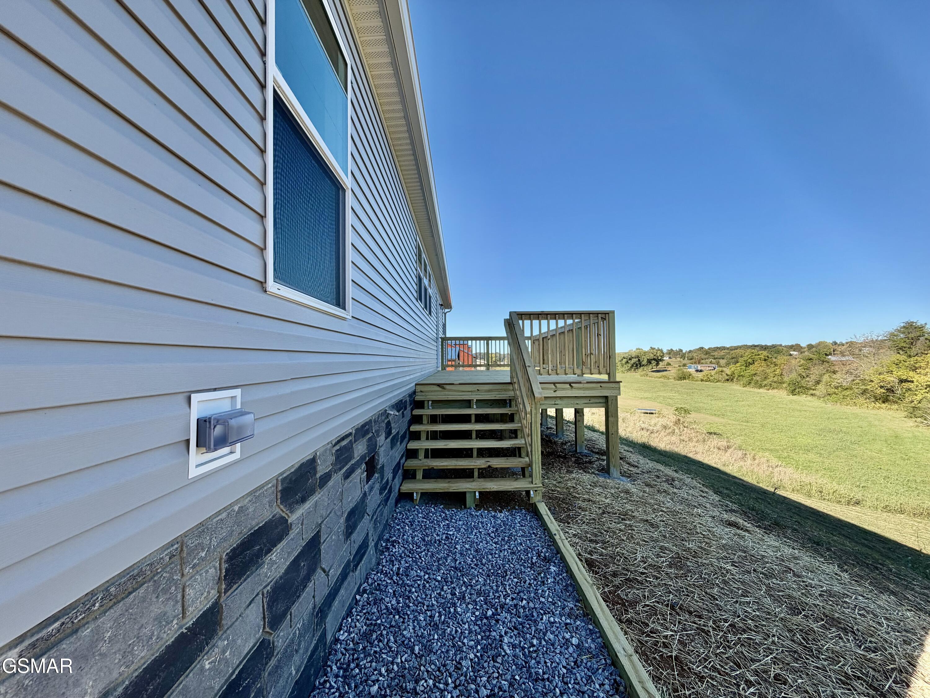 185 Little Meadow Creek Road Greeneville TN 37743