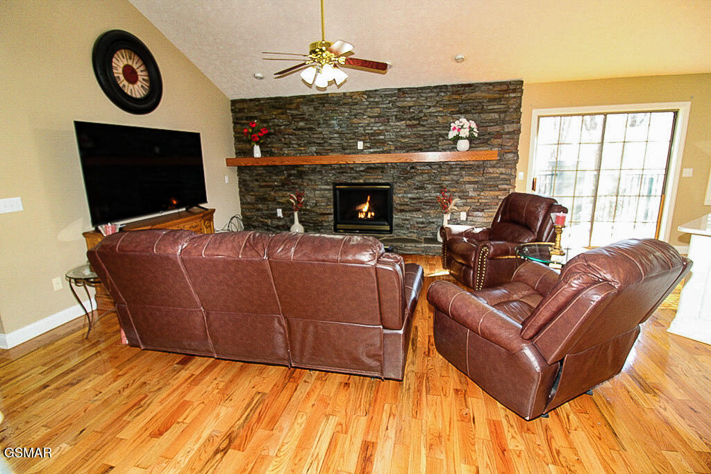 316 Saddleback Way Sevierville TN 37862