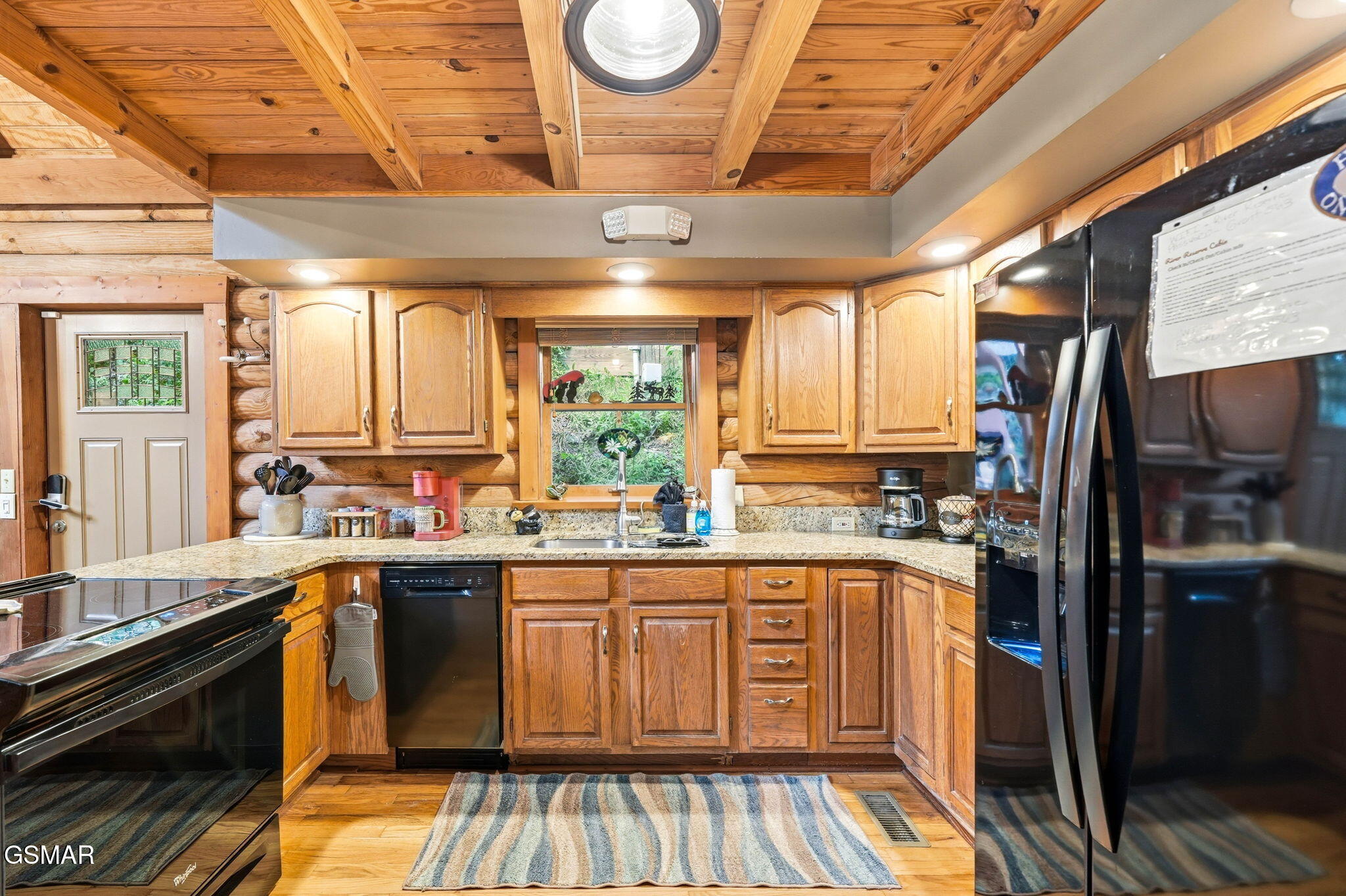 1563 Grant Road Sevierville TN 37876