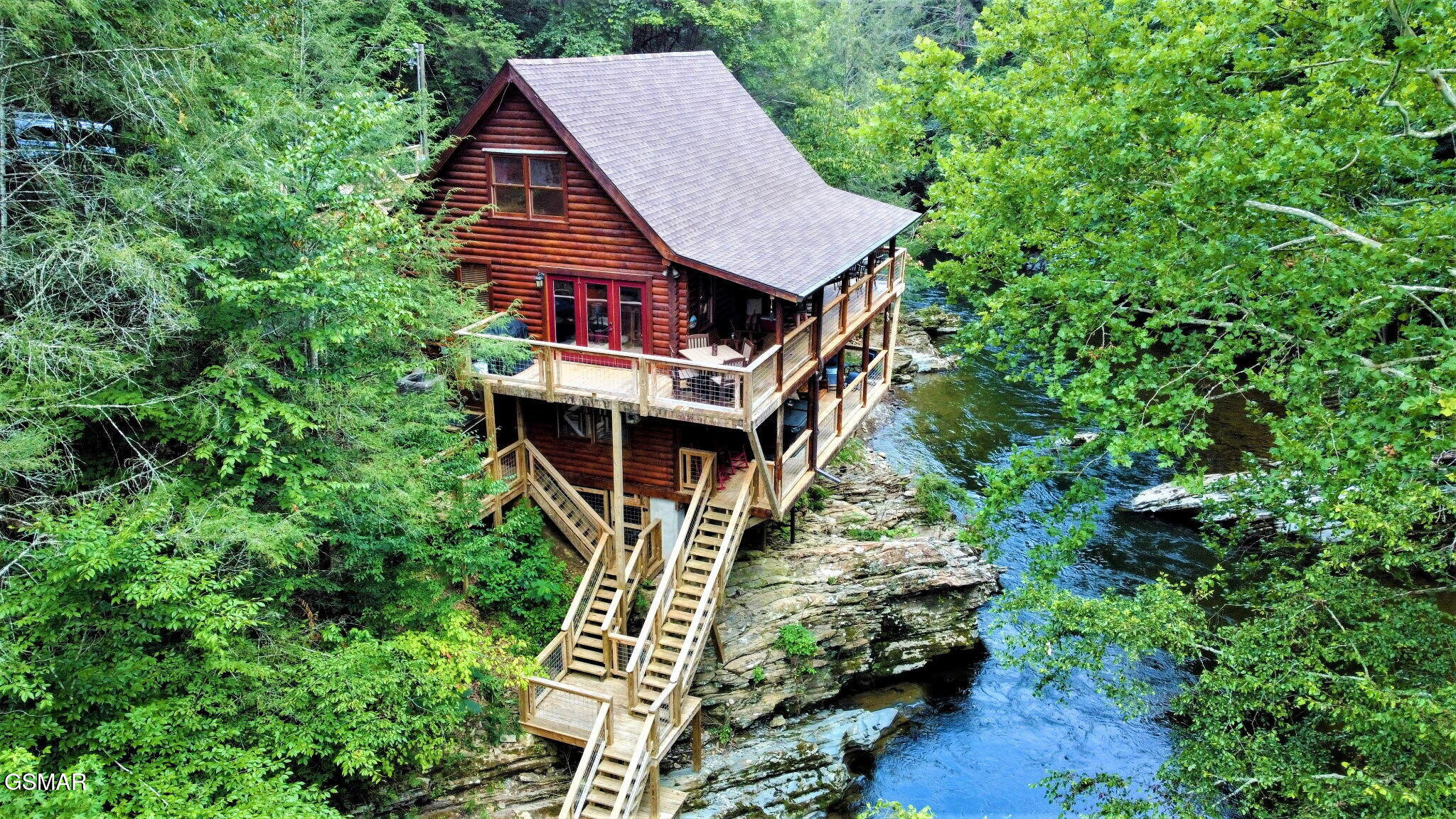 1563 Grant Road Sevierville TN 37876