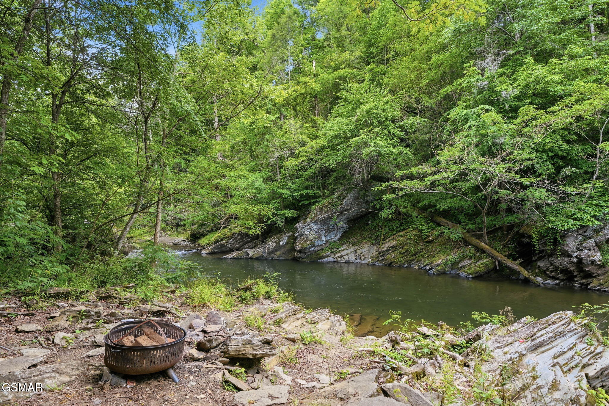 1563 Grant Road Sevierville TN 37876
