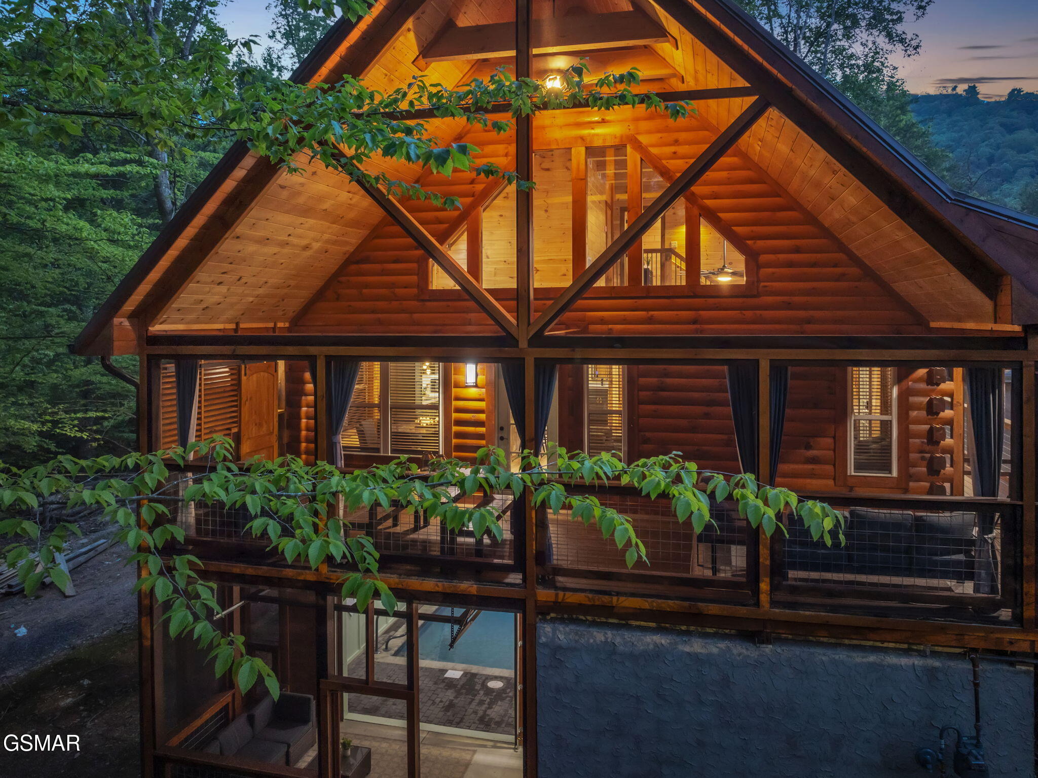 3138 White Falcon Way Pigeon Forge TN 37863