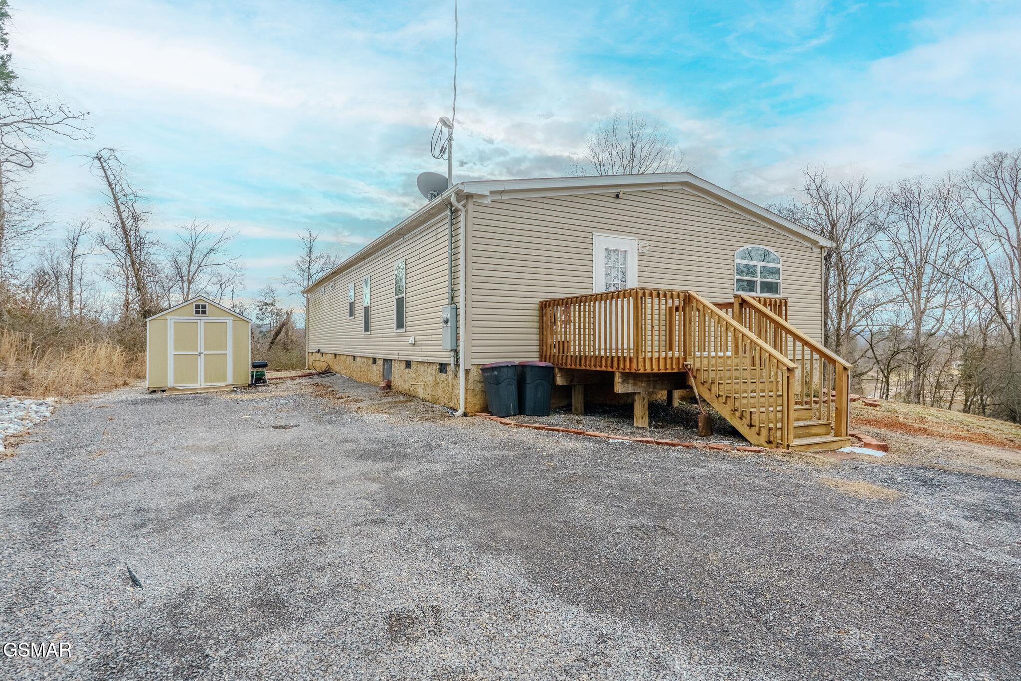 1738 Dumplin Loop Road New Market TN 37820