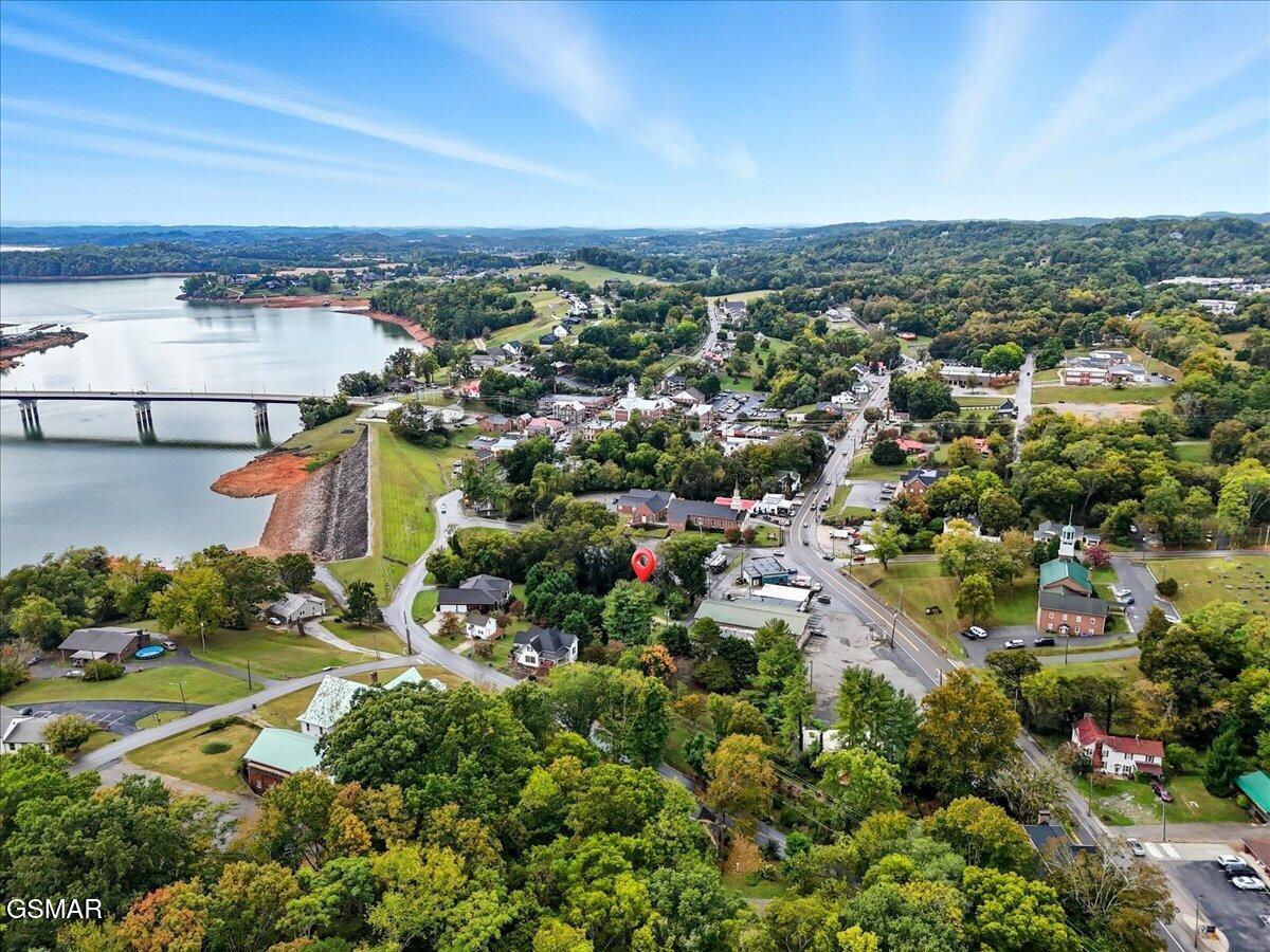 1111 Tinsley Lane Dandridge TN 37725