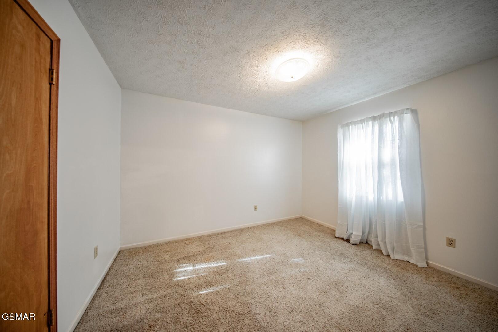 339 Bramble Lane Dandridge TN 37725