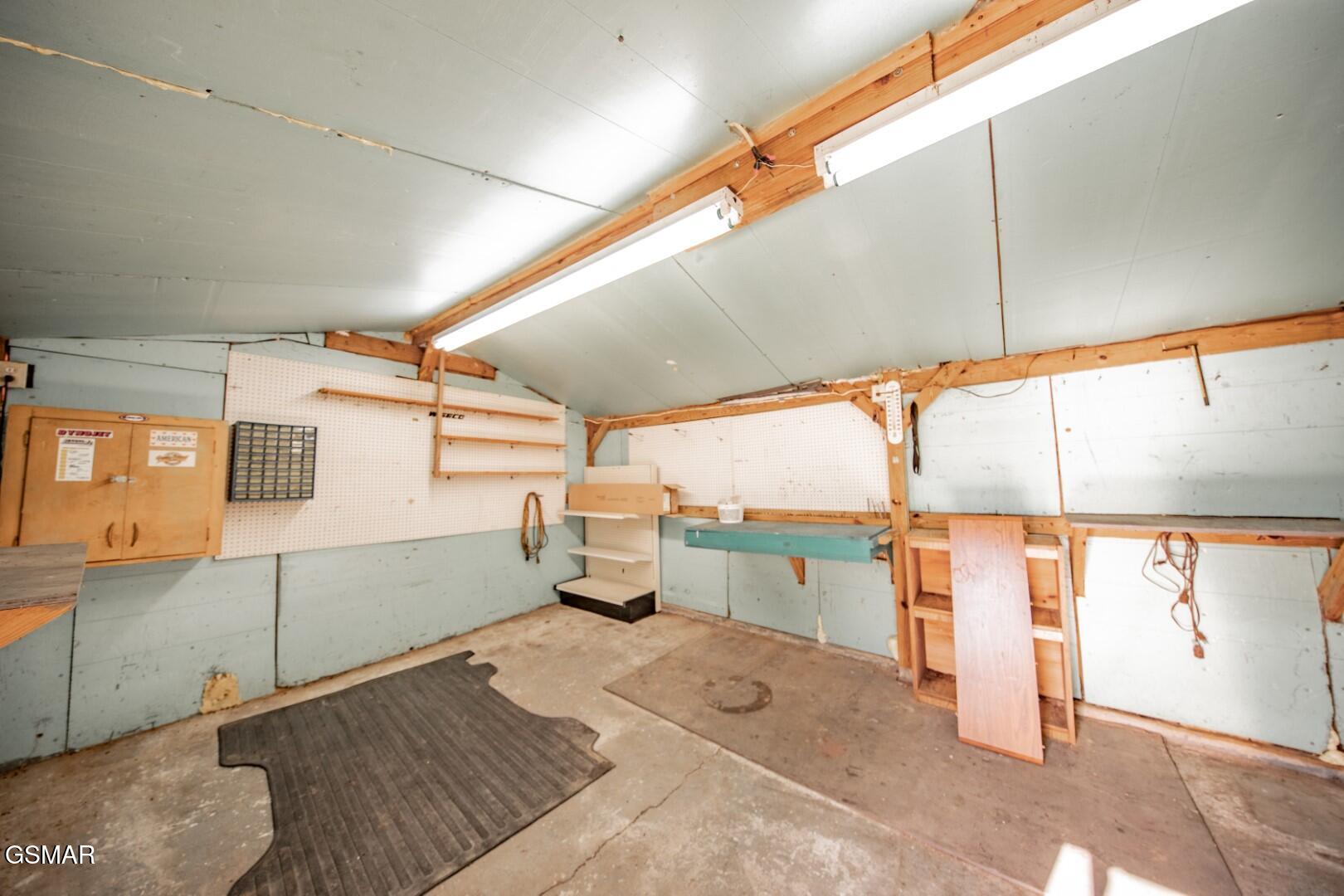 339 Bramble Lane Dandridge TN 37725