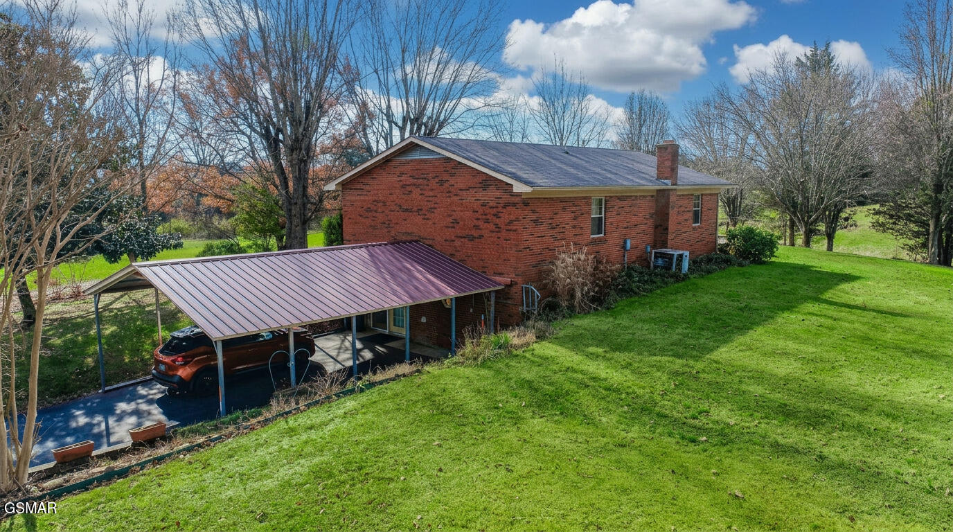 339 Bramble Lane Dandridge TN 37725