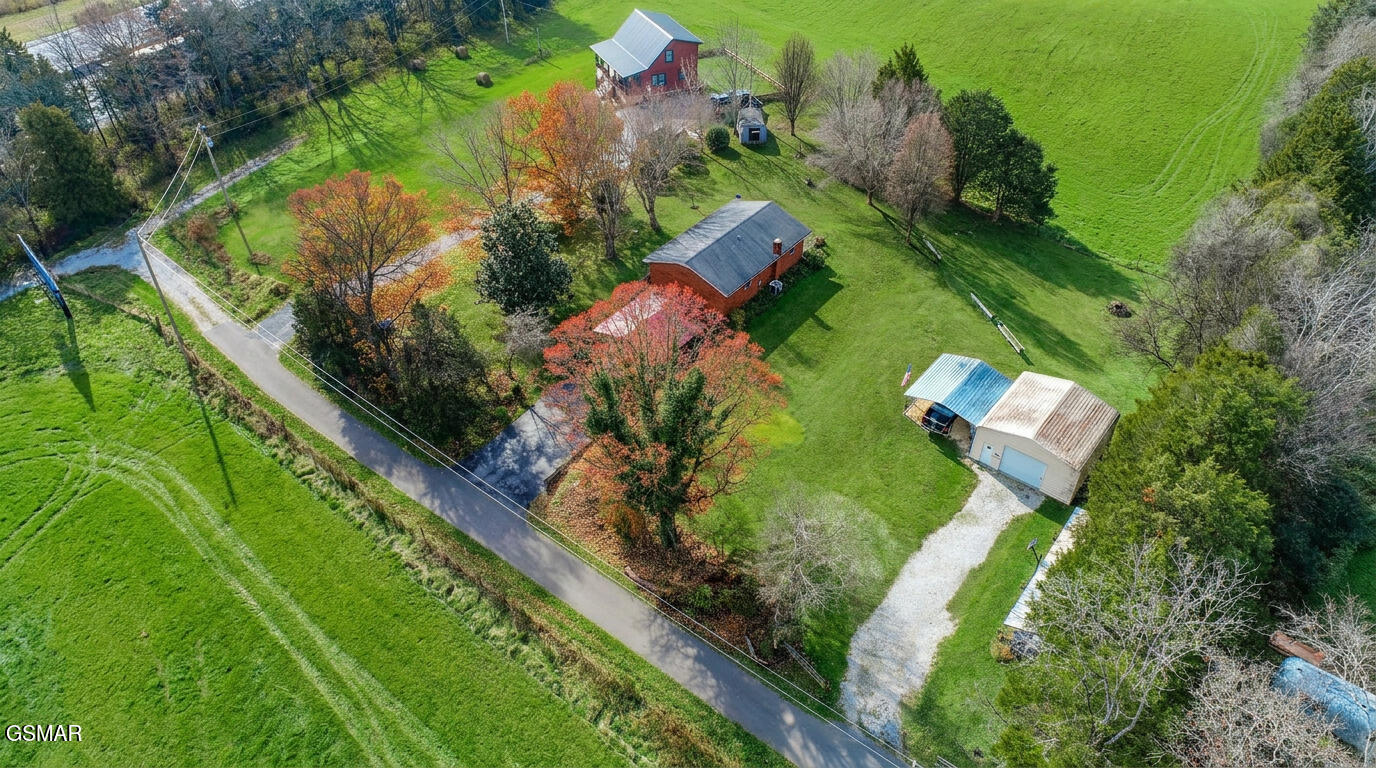 339 Bramble Lane Dandridge TN 37725