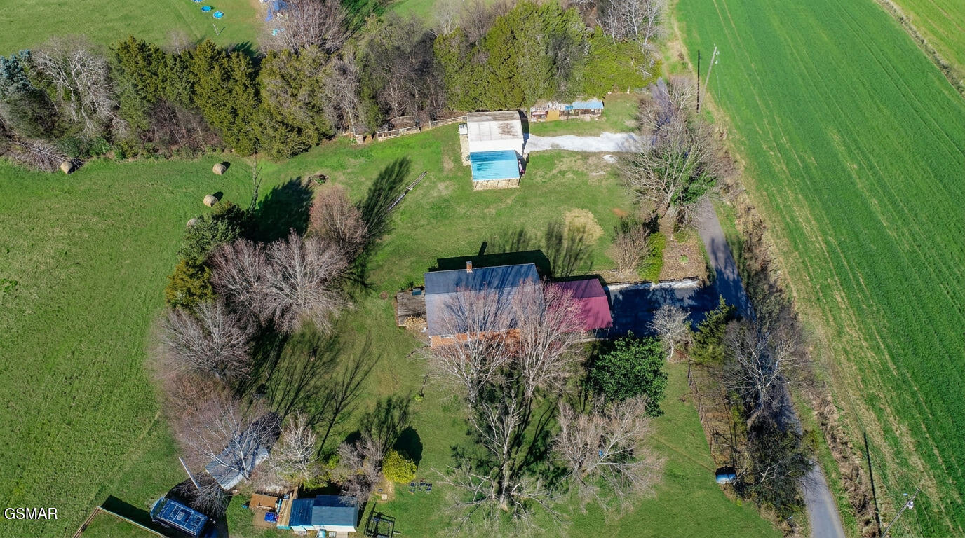 339 Bramble Lane Dandridge TN 37725