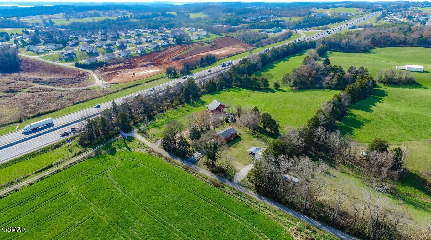 339 Bramble Lane Dandridge TN 37725