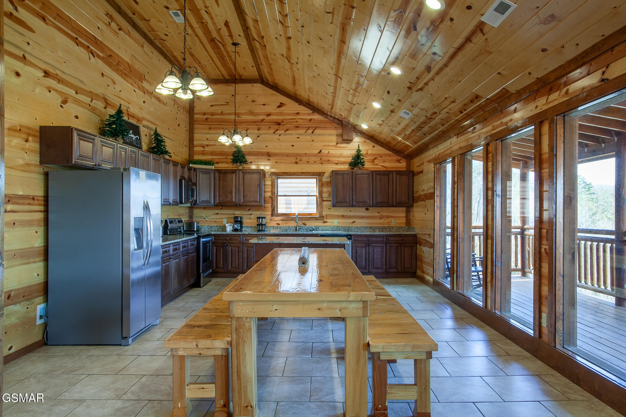 3708 Tilda Hilltop Way Sevierville TN 37862