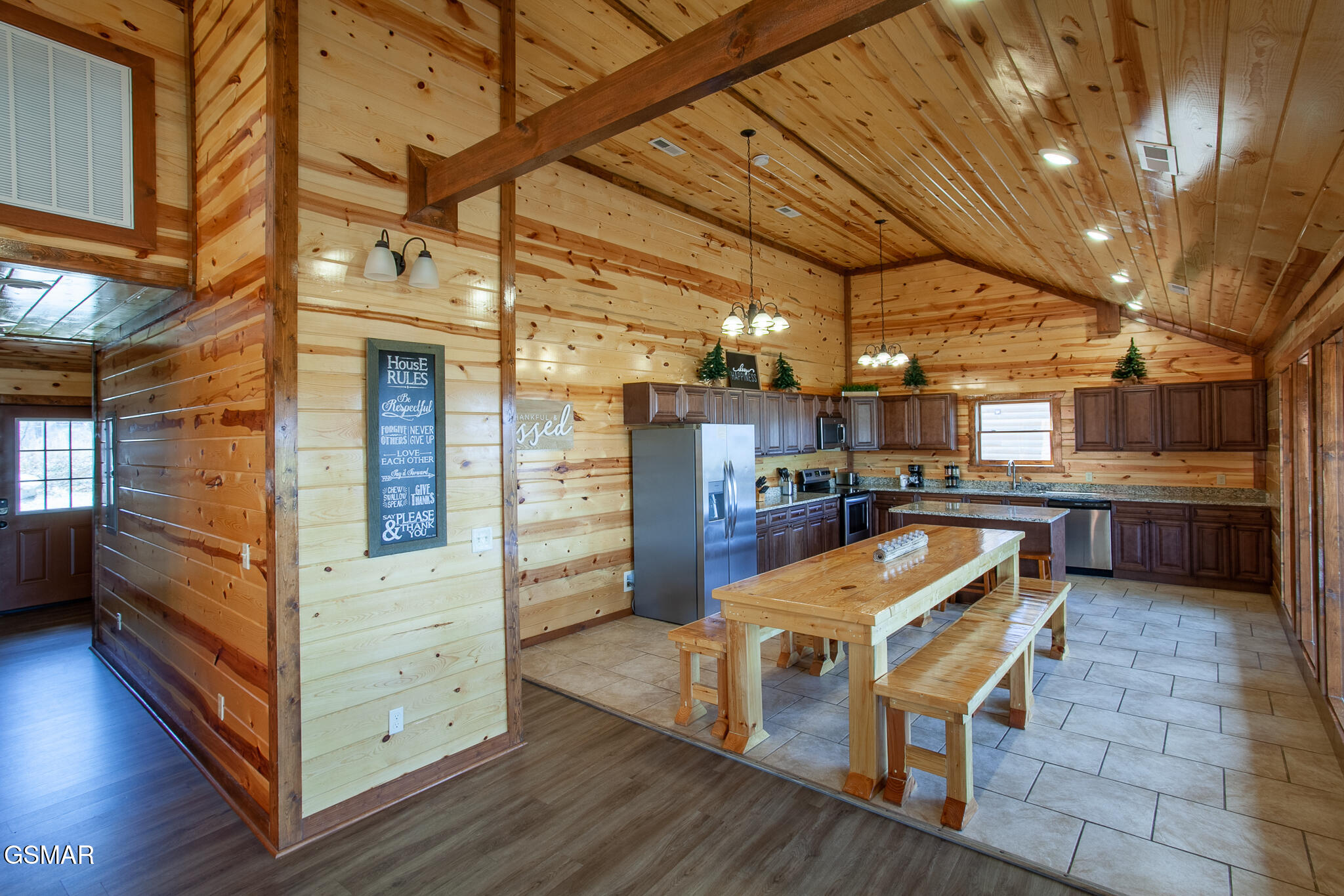 3708 Tilda Hilltop Way Sevierville TN 37862