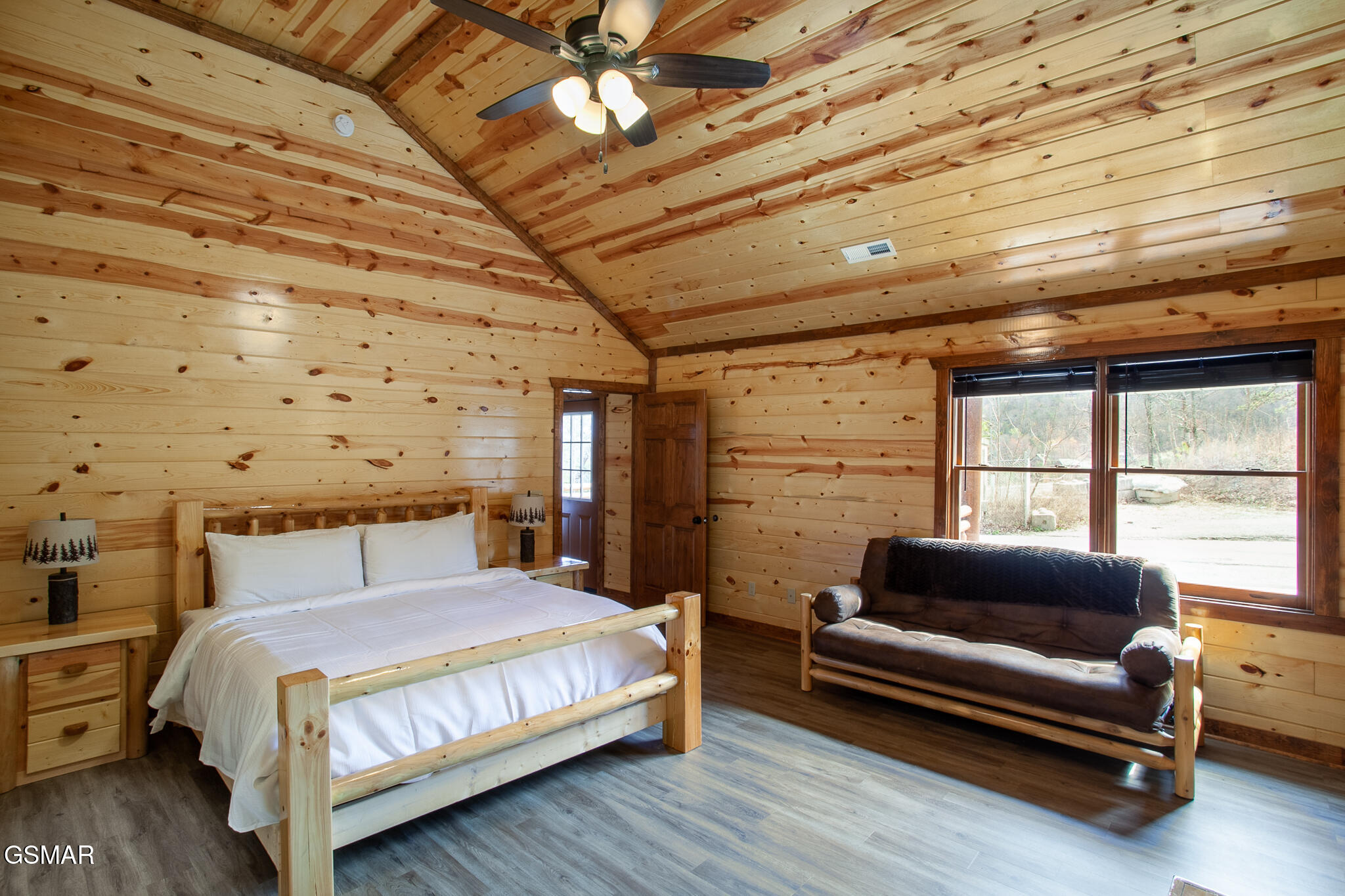 3708 Tilda Hilltop Way Sevierville TN 37862