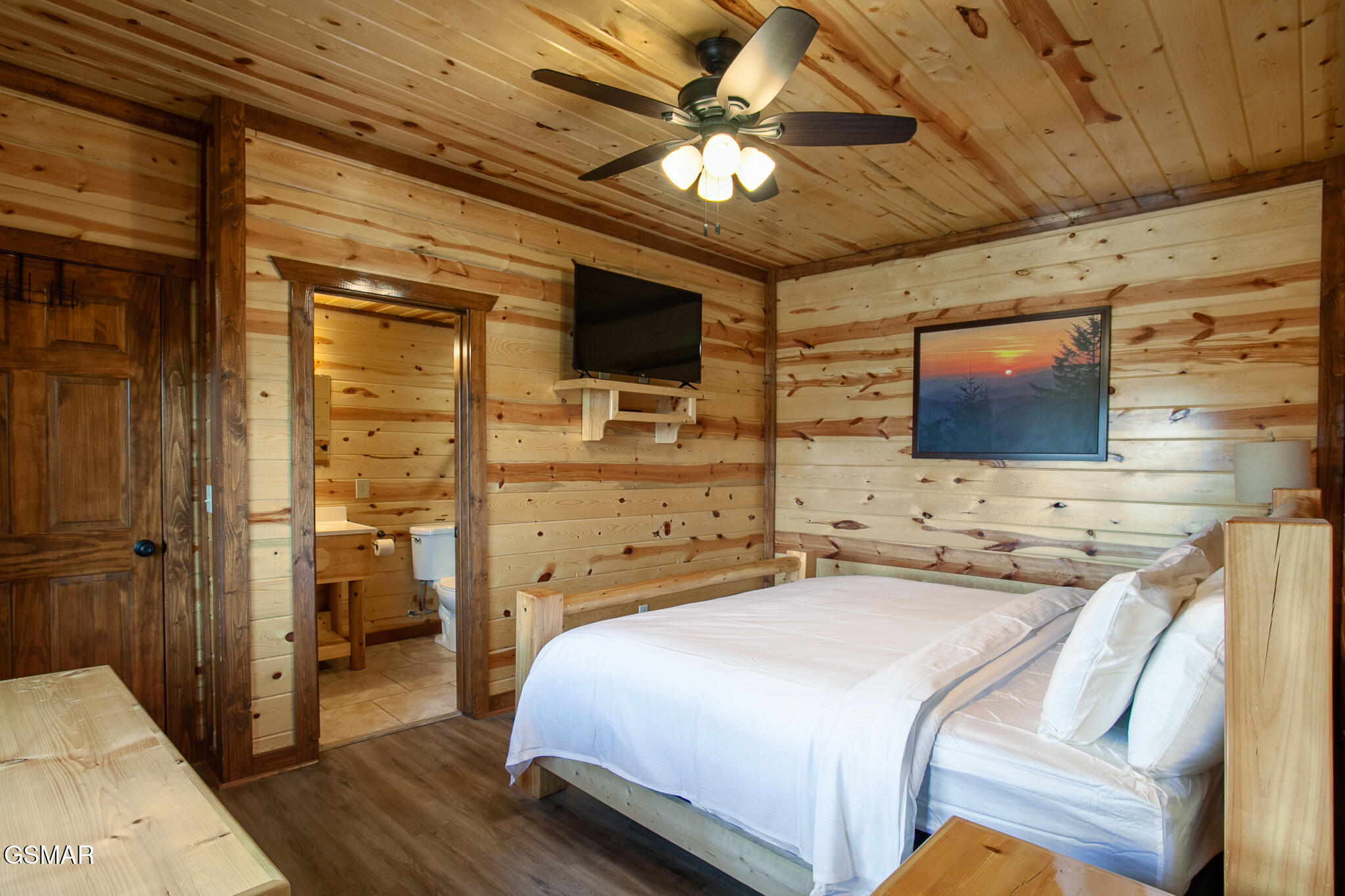 3708 Tilda Hilltop Way Sevierville TN 37862