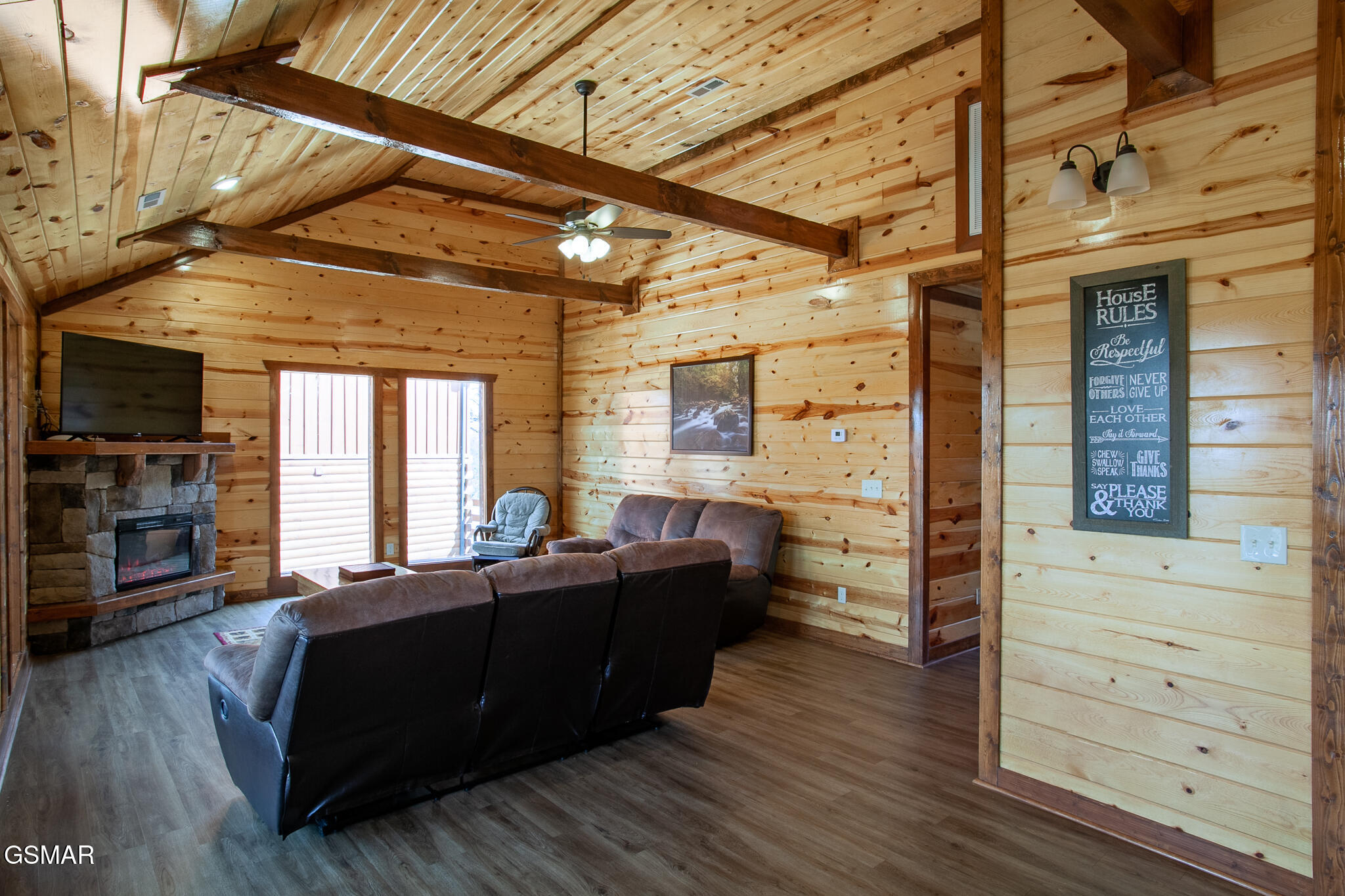 3708 Tilda Hilltop Way Sevierville TN 37862