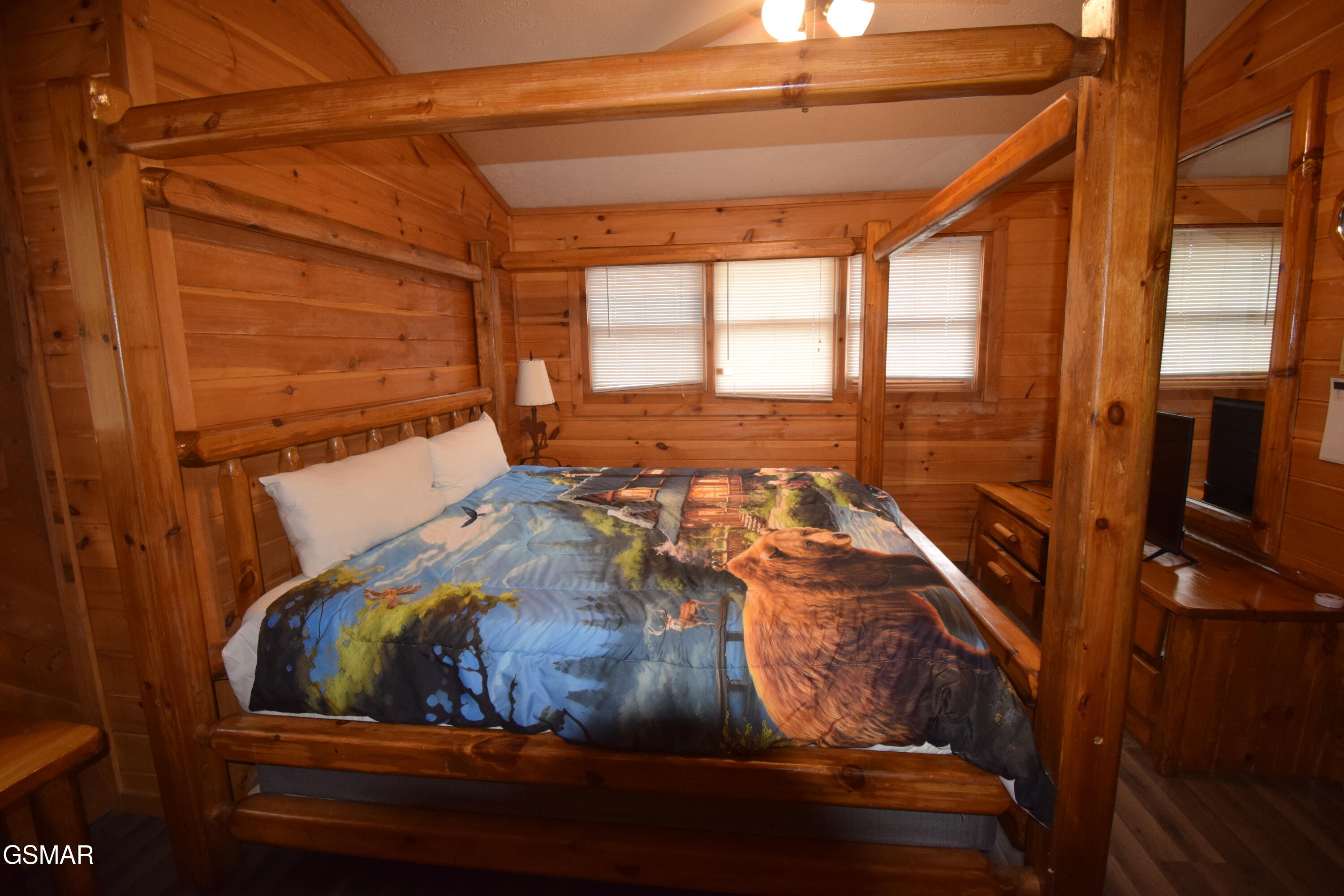 1502 Ridgecrest Drive Sevierville TN 37876