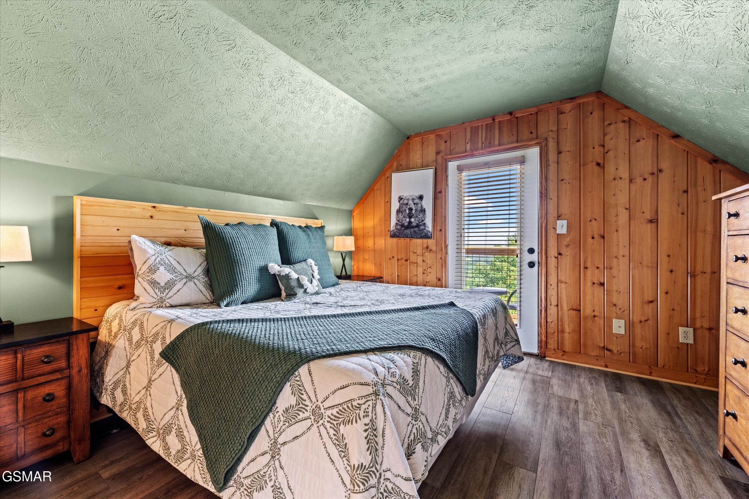 1578 Bears Den Way Sevierville TN 37862
