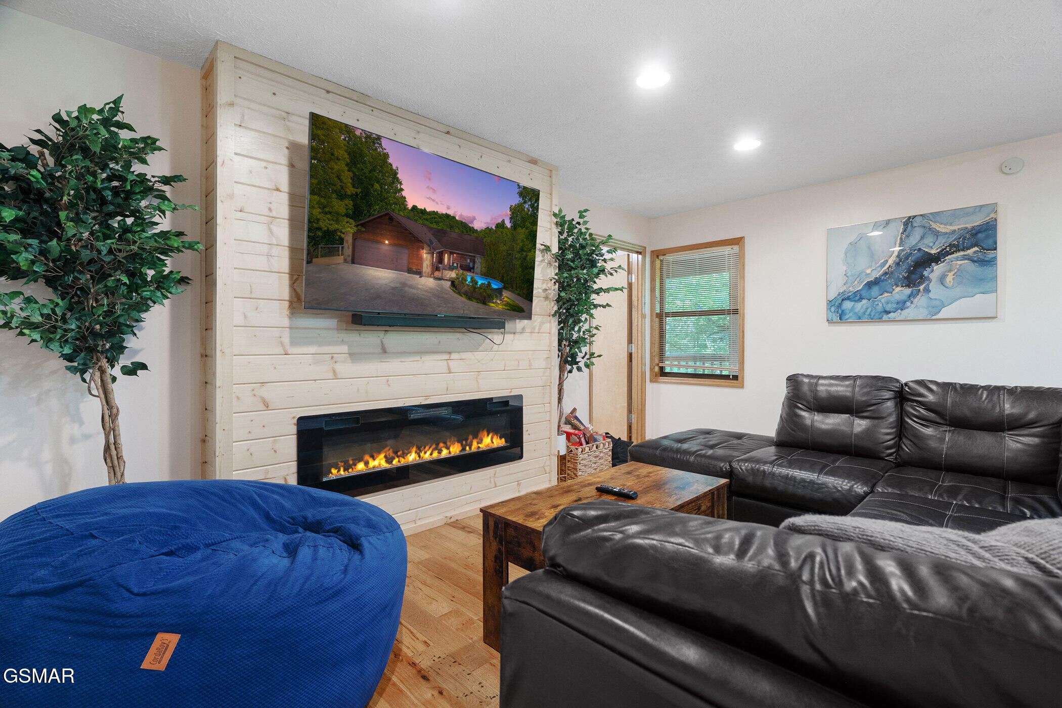 646 Parton Hollow Road Sevierville TN 37876