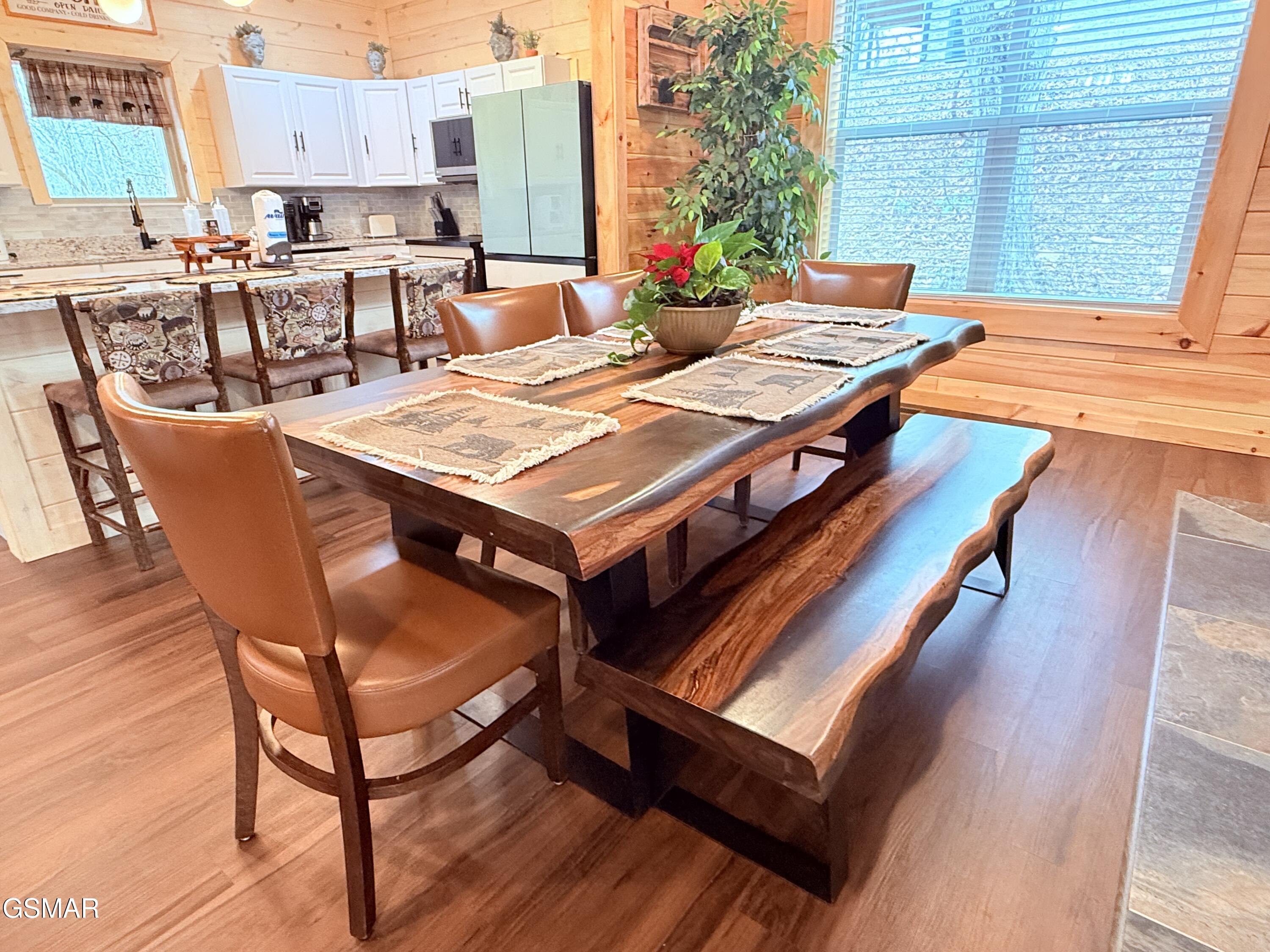 735 Timberlake Circle Sevierville TN 37876