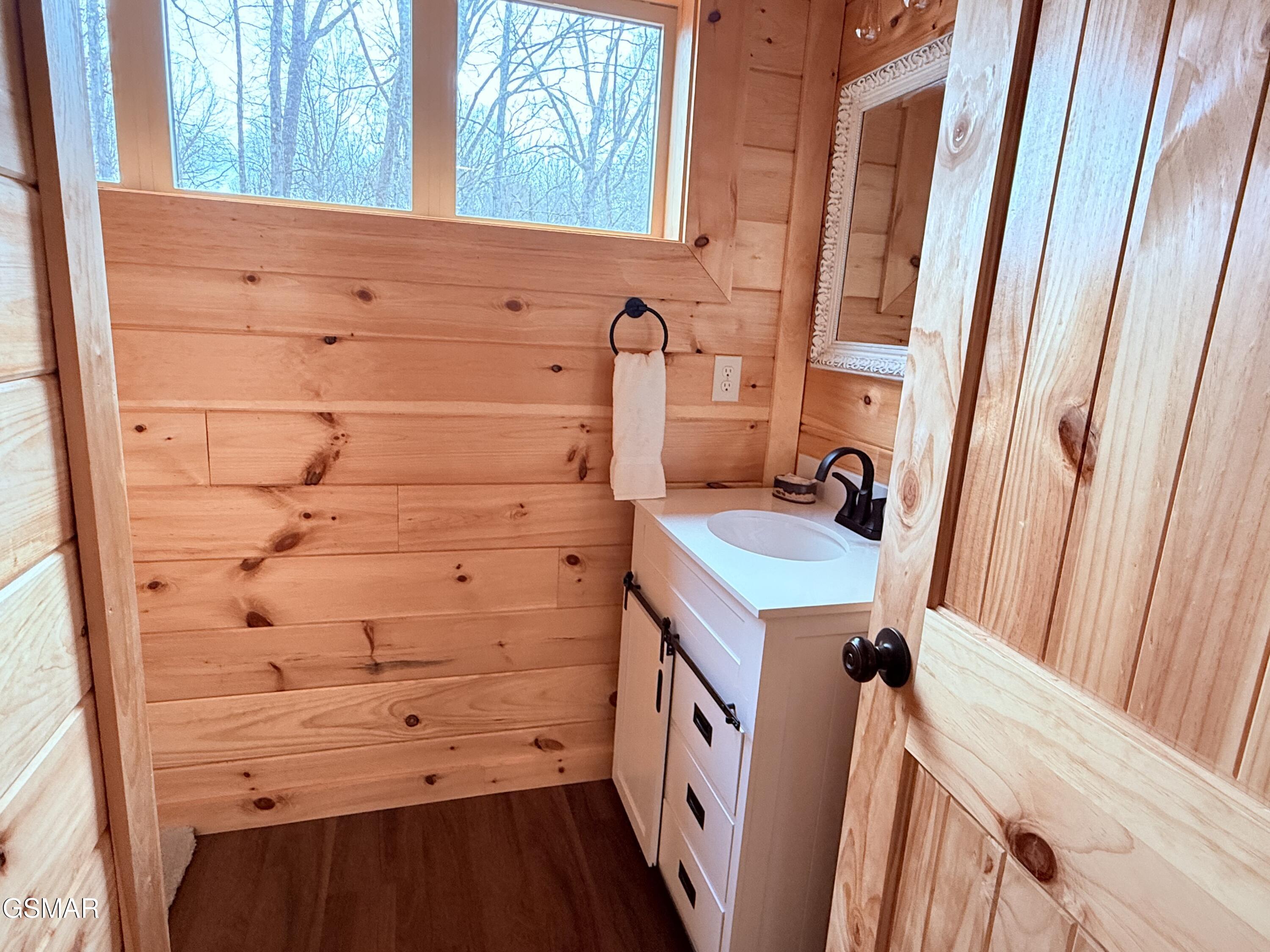 735 Timberlake Circle Sevierville TN 37876