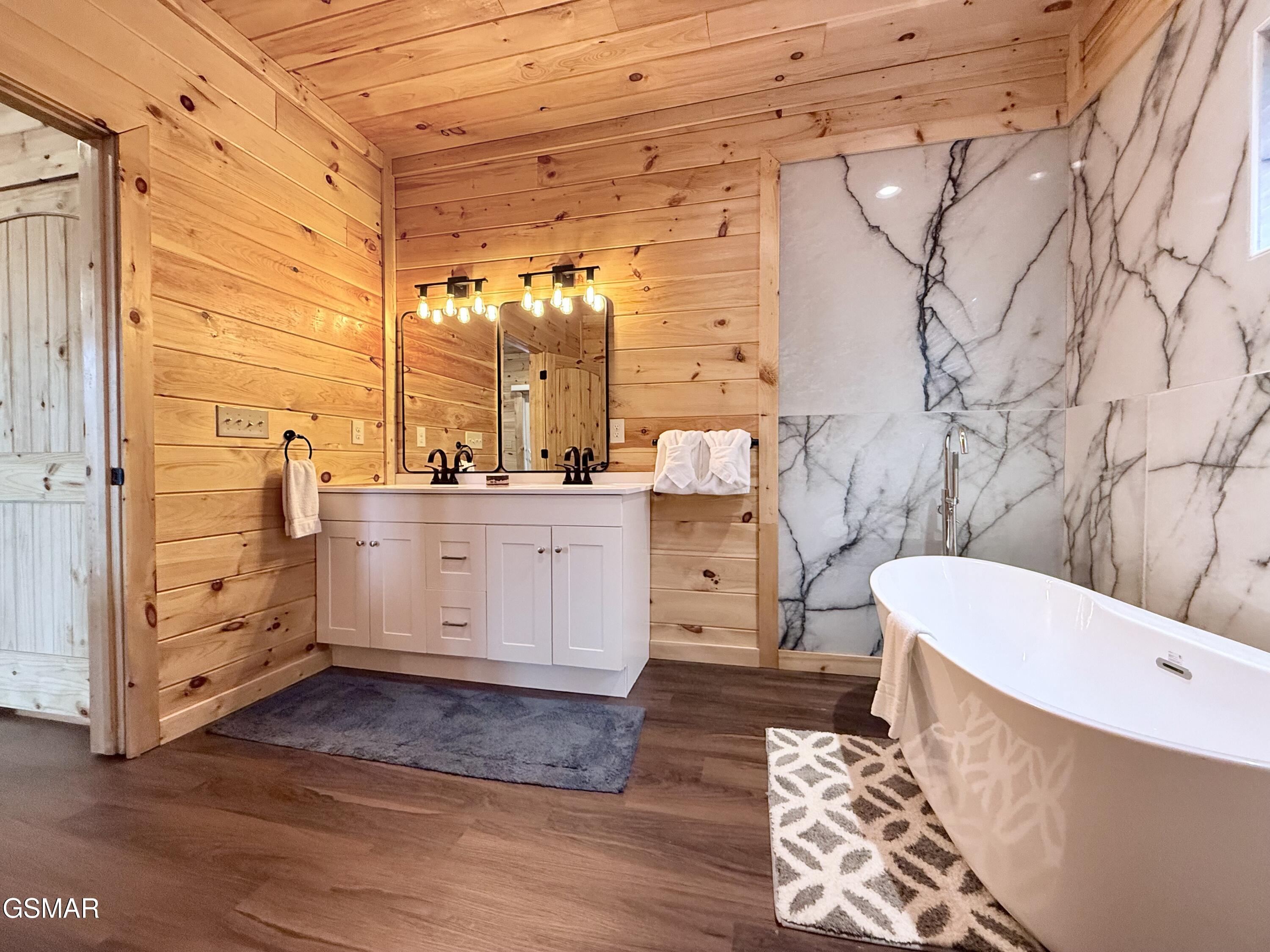 735 Timberlake Circle Sevierville TN 37876