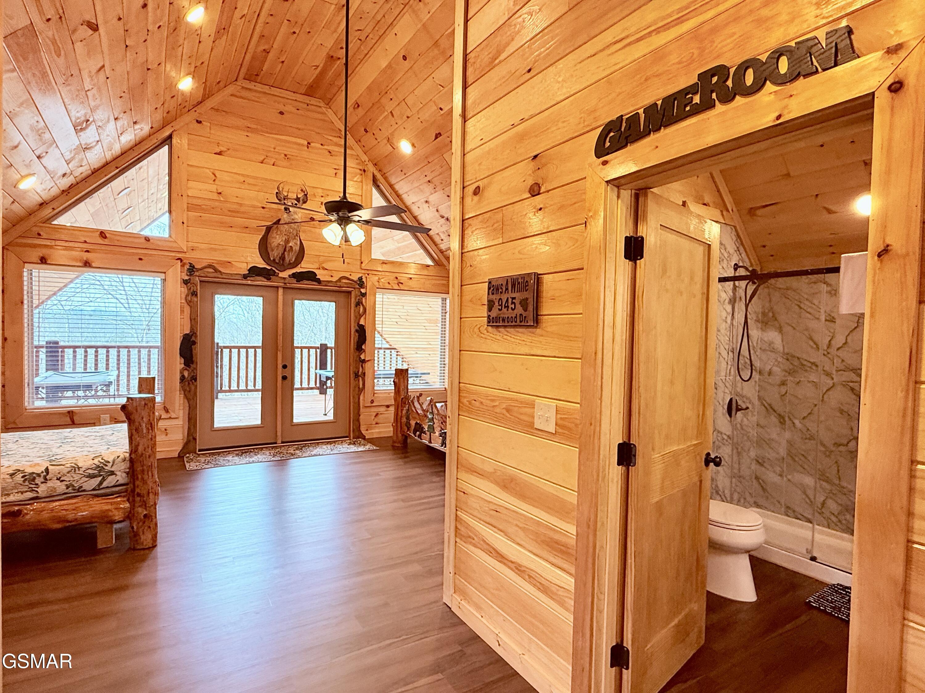 735 Timberlake Circle Sevierville TN 37876