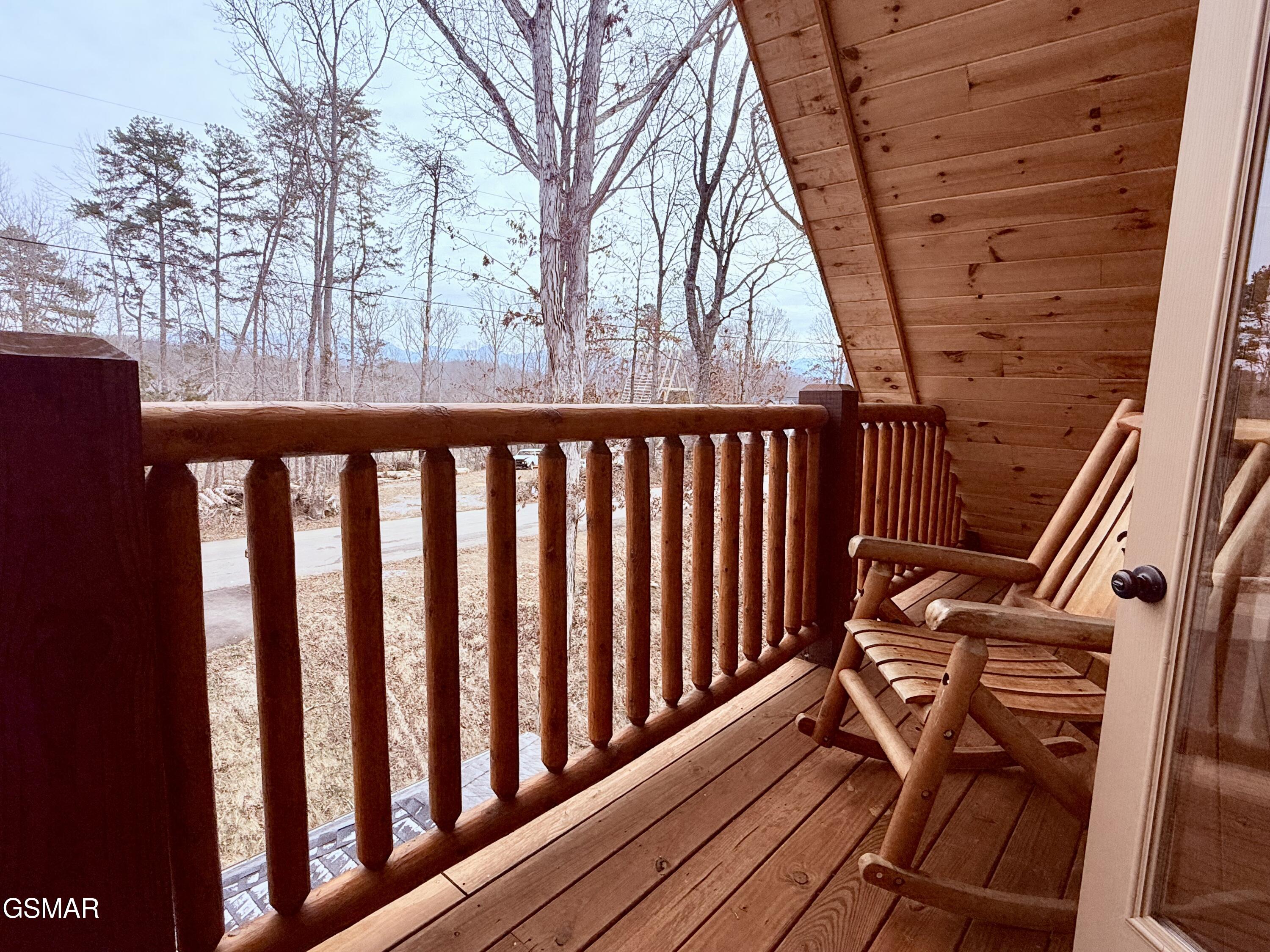 735 Timberlake Circle Sevierville TN 37876