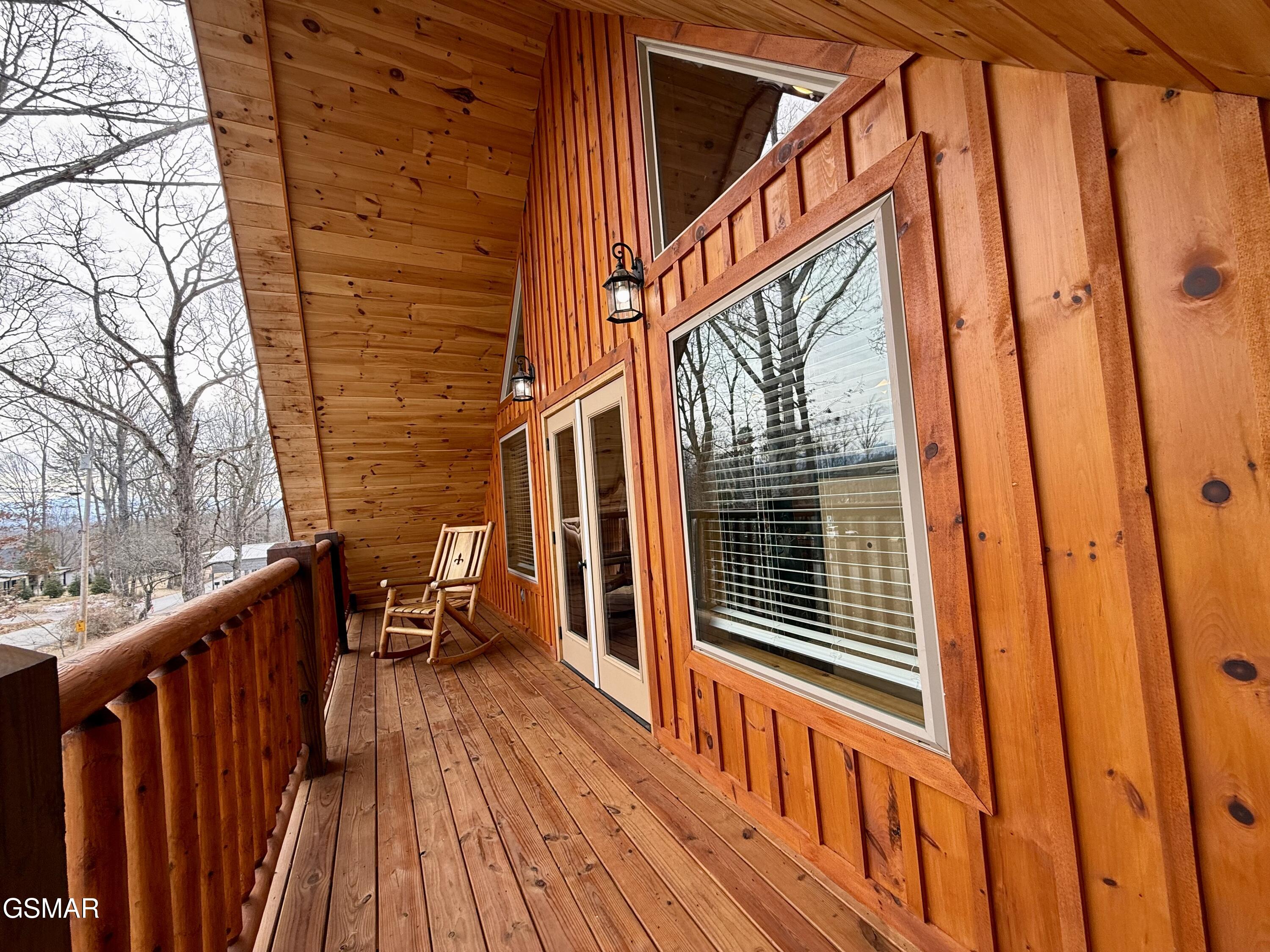 735 Timberlake Circle Sevierville TN 37876