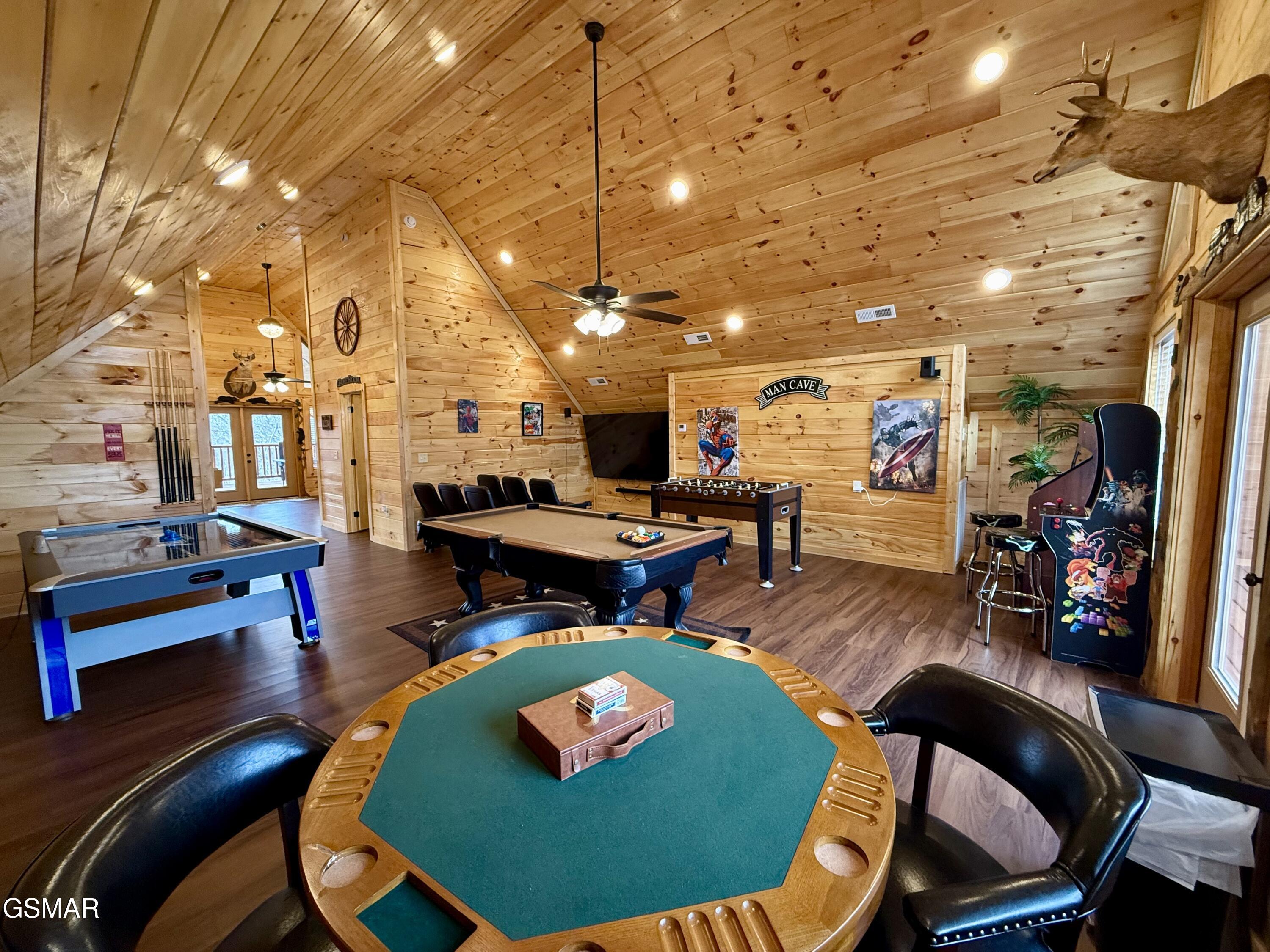 735 Timberlake Circle Sevierville TN 37876