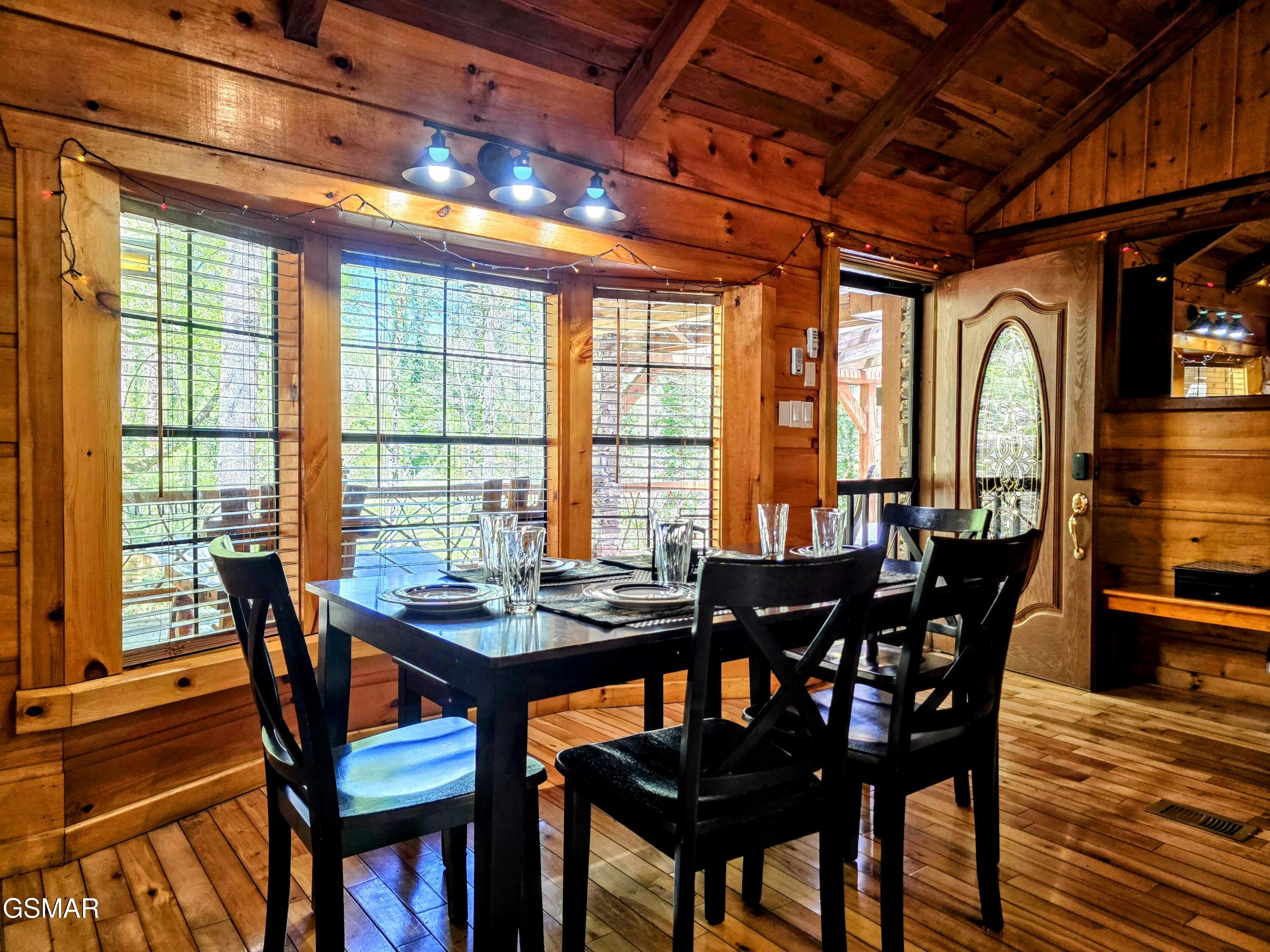 8540 Towns End Lane Townsend TN 37882