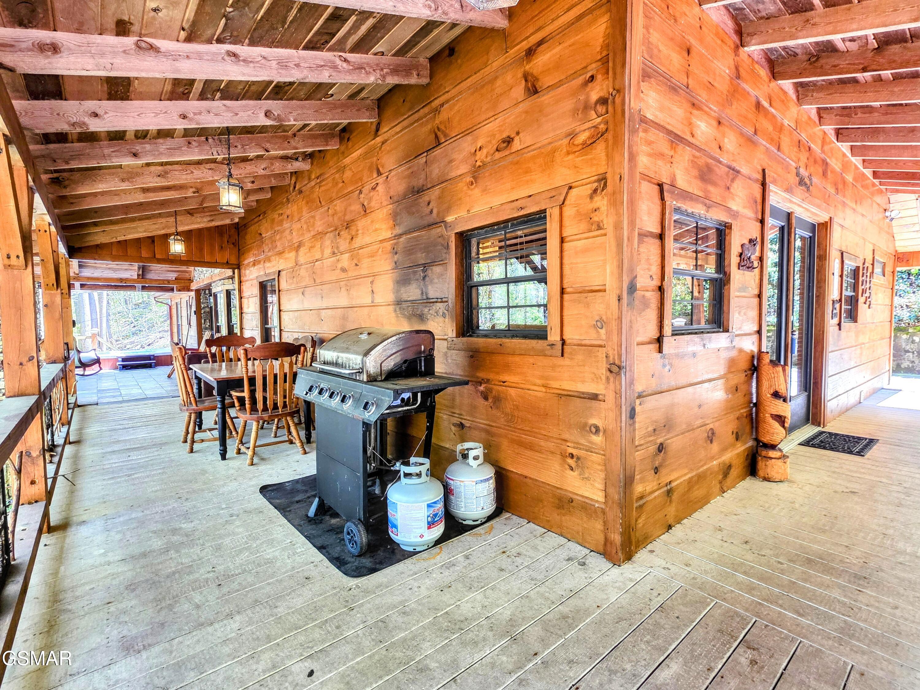 8540 Towns End Lane Townsend TN 37882