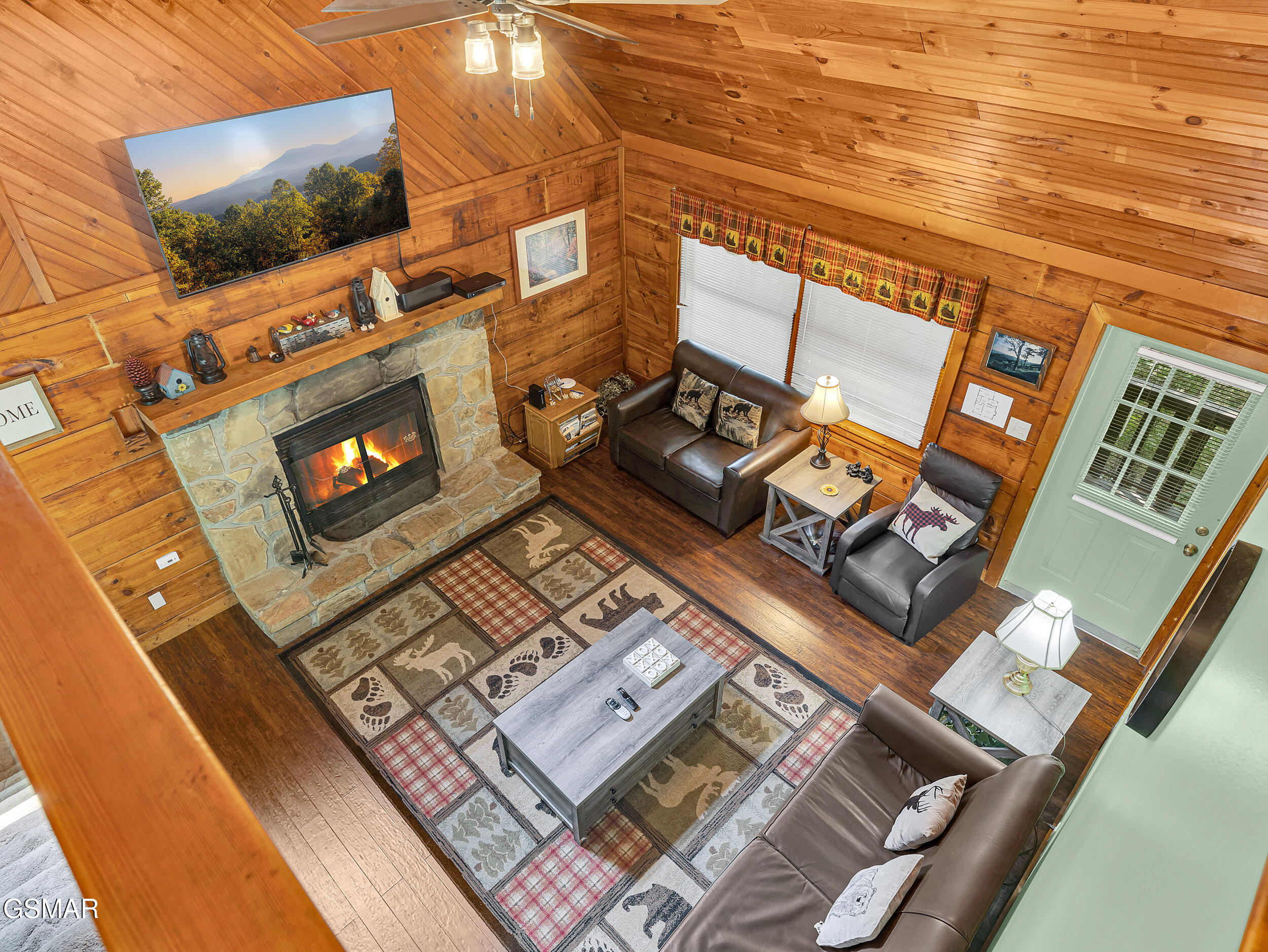 2947 Patty View Way Pigeon Forge TN 37862