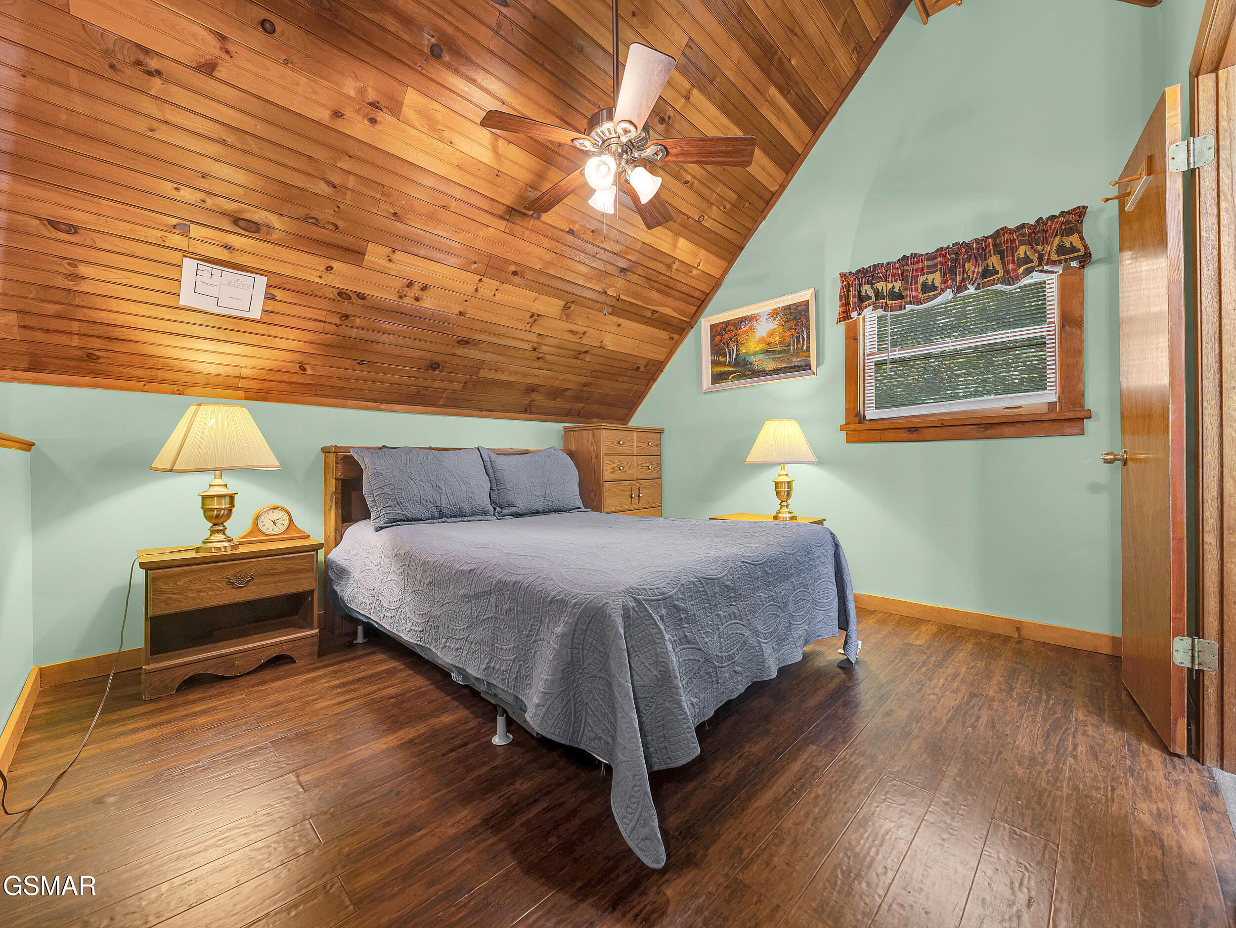 2947 Patty View Way Pigeon Forge TN 37862