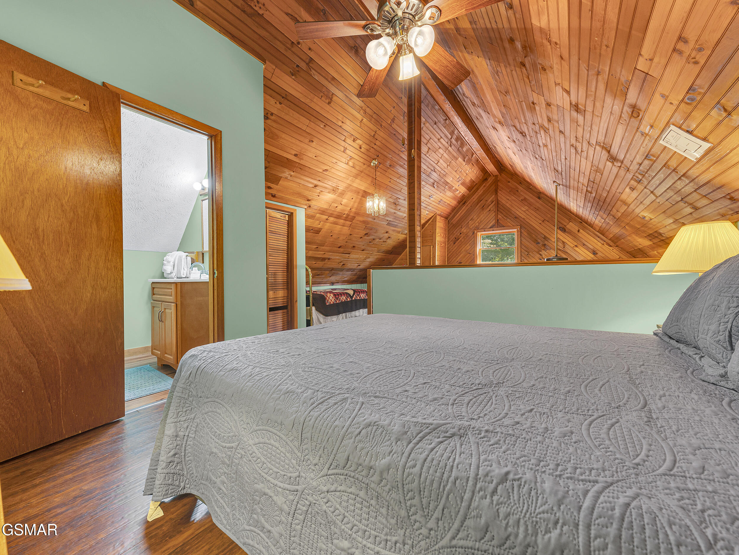 2947 Patty View Way Pigeon Forge TN 37862