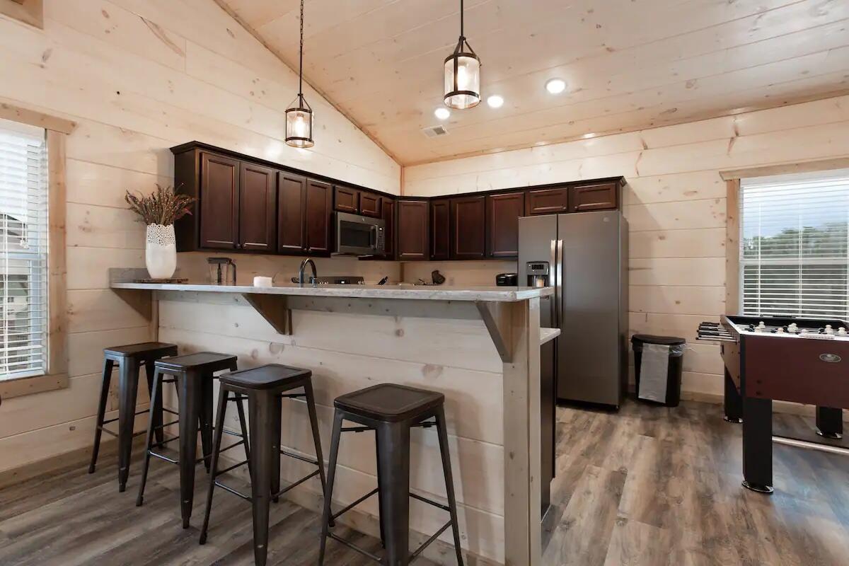 858 Osprey Way Pigeon Forge TN 37863