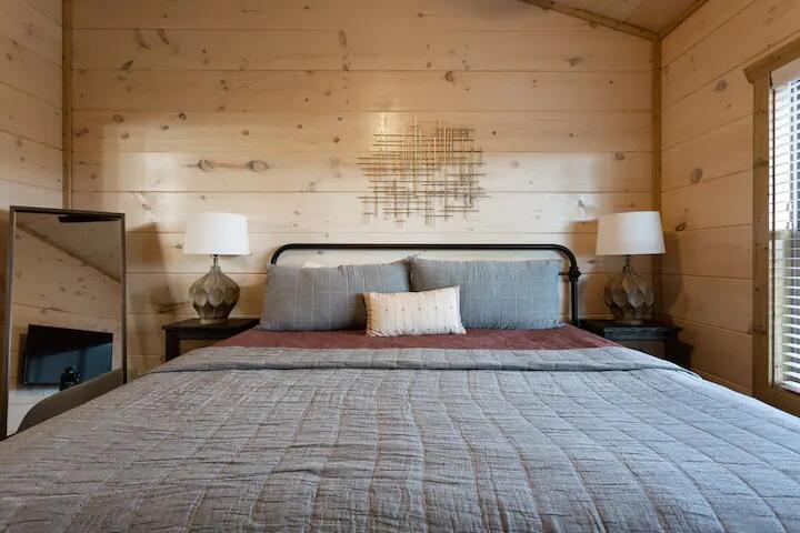 858 Osprey Way Pigeon Forge TN 37863