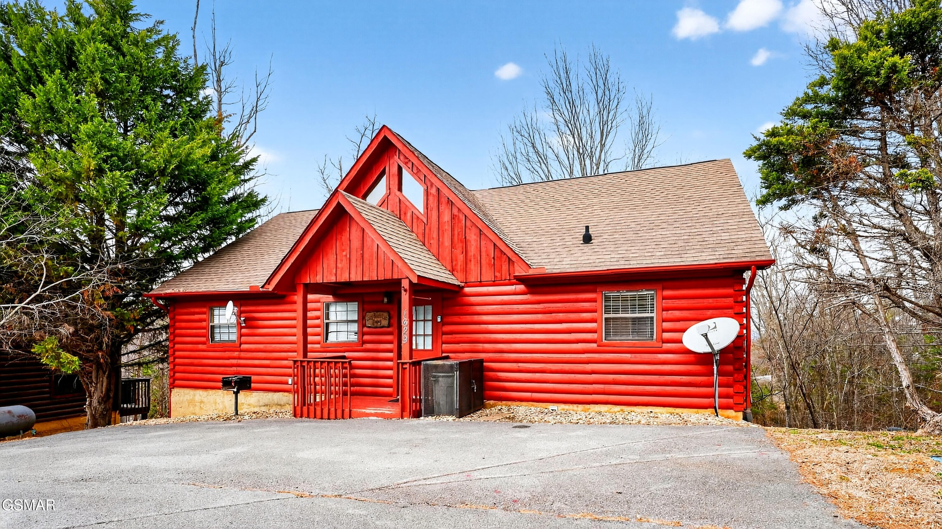 1629 Pinewood Way Sevierville TN 37862