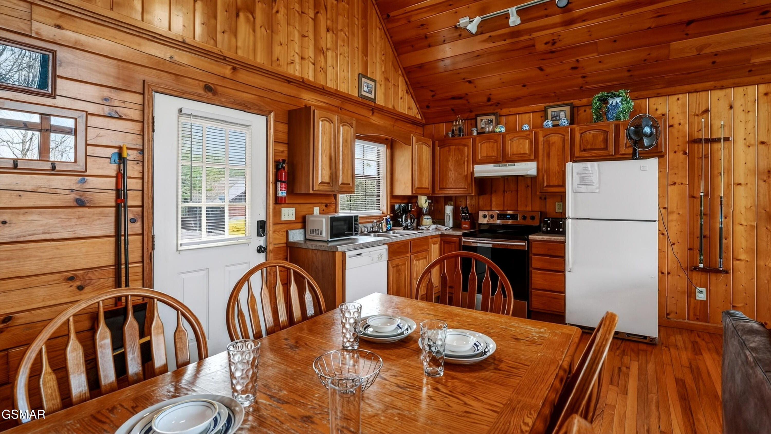 1629 Pinewood Way Sevierville TN 37862