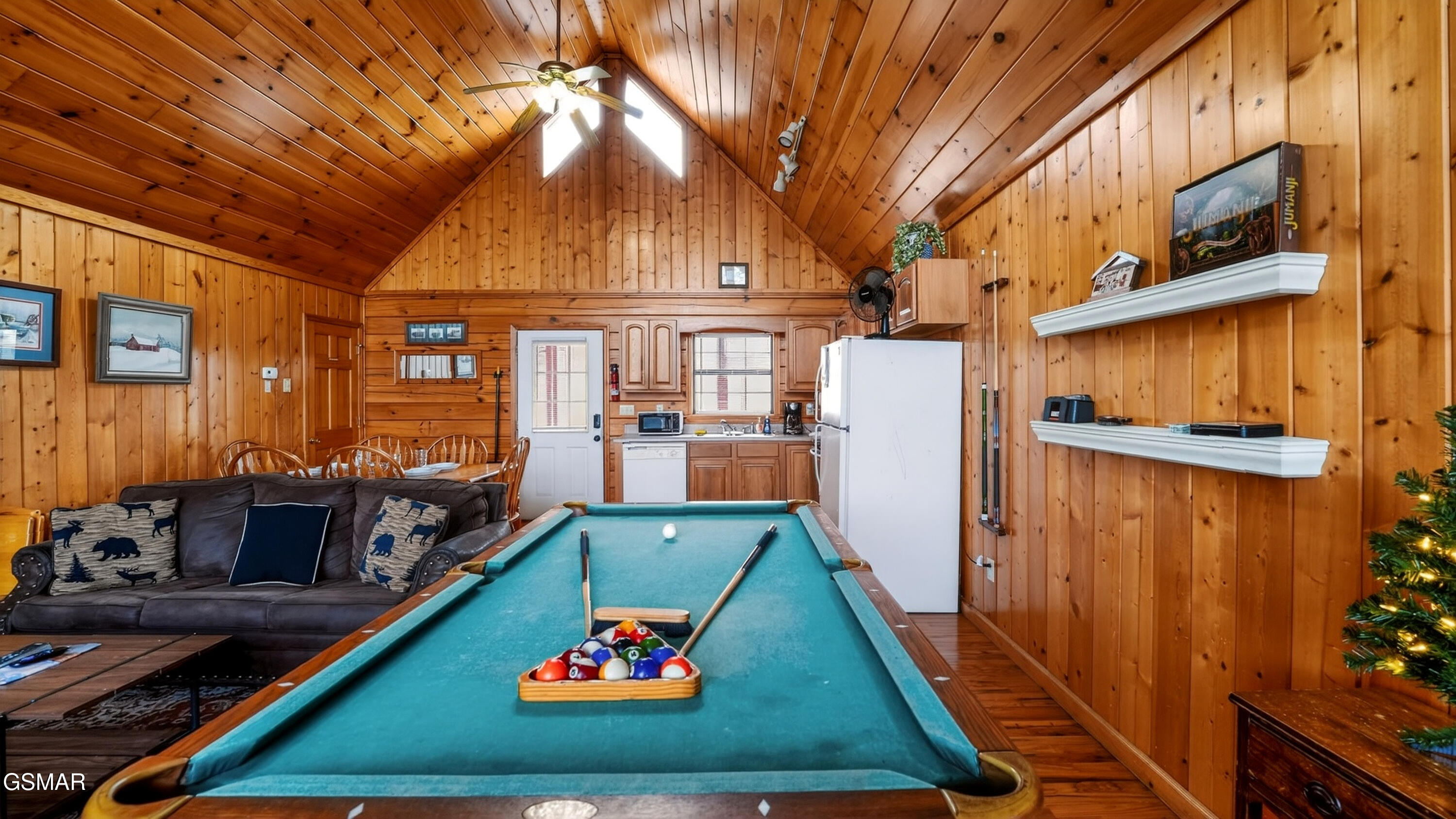 1629 Pinewood Way Sevierville TN 37862