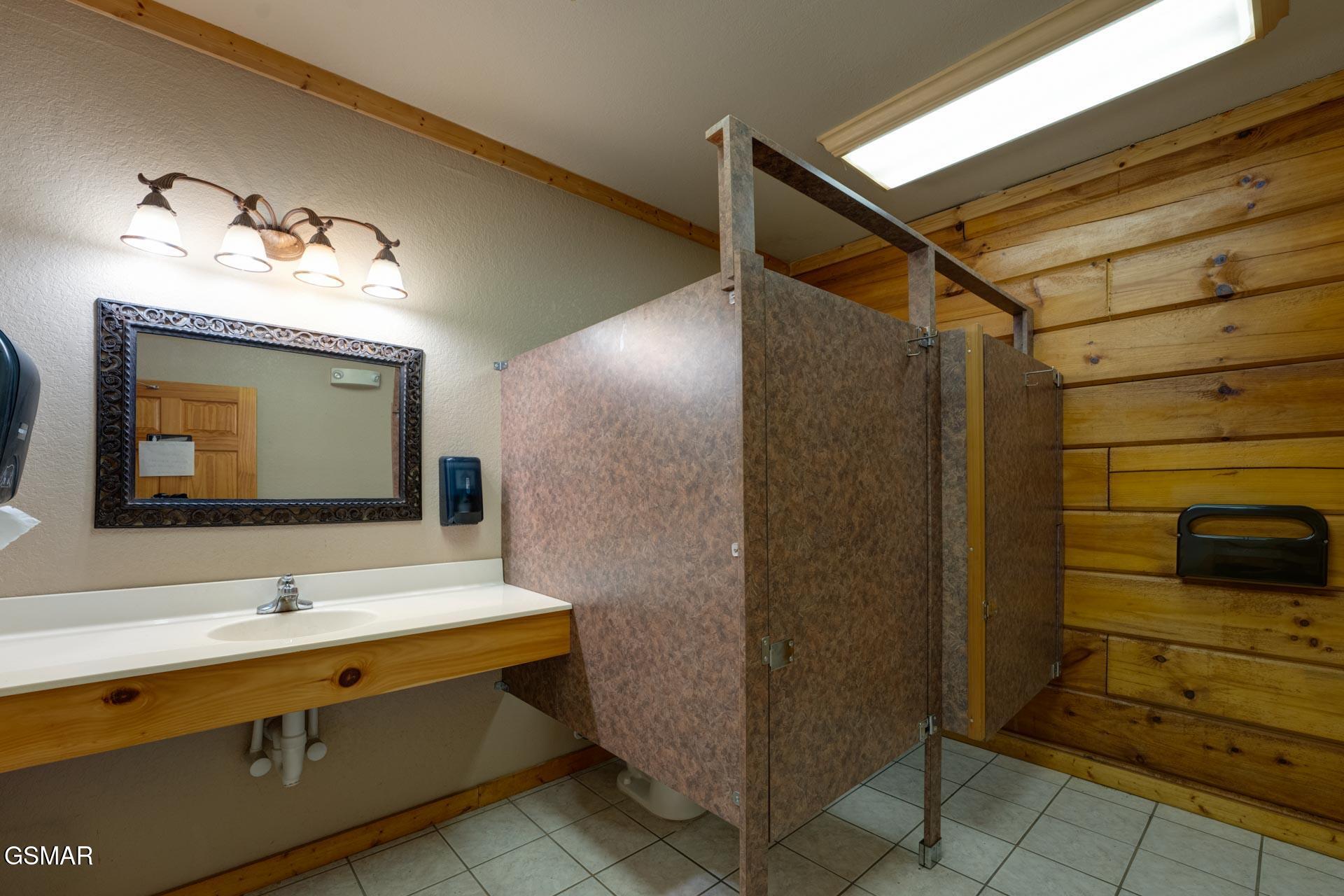 119 W Dumplin Valley Road Kodak TN 37764