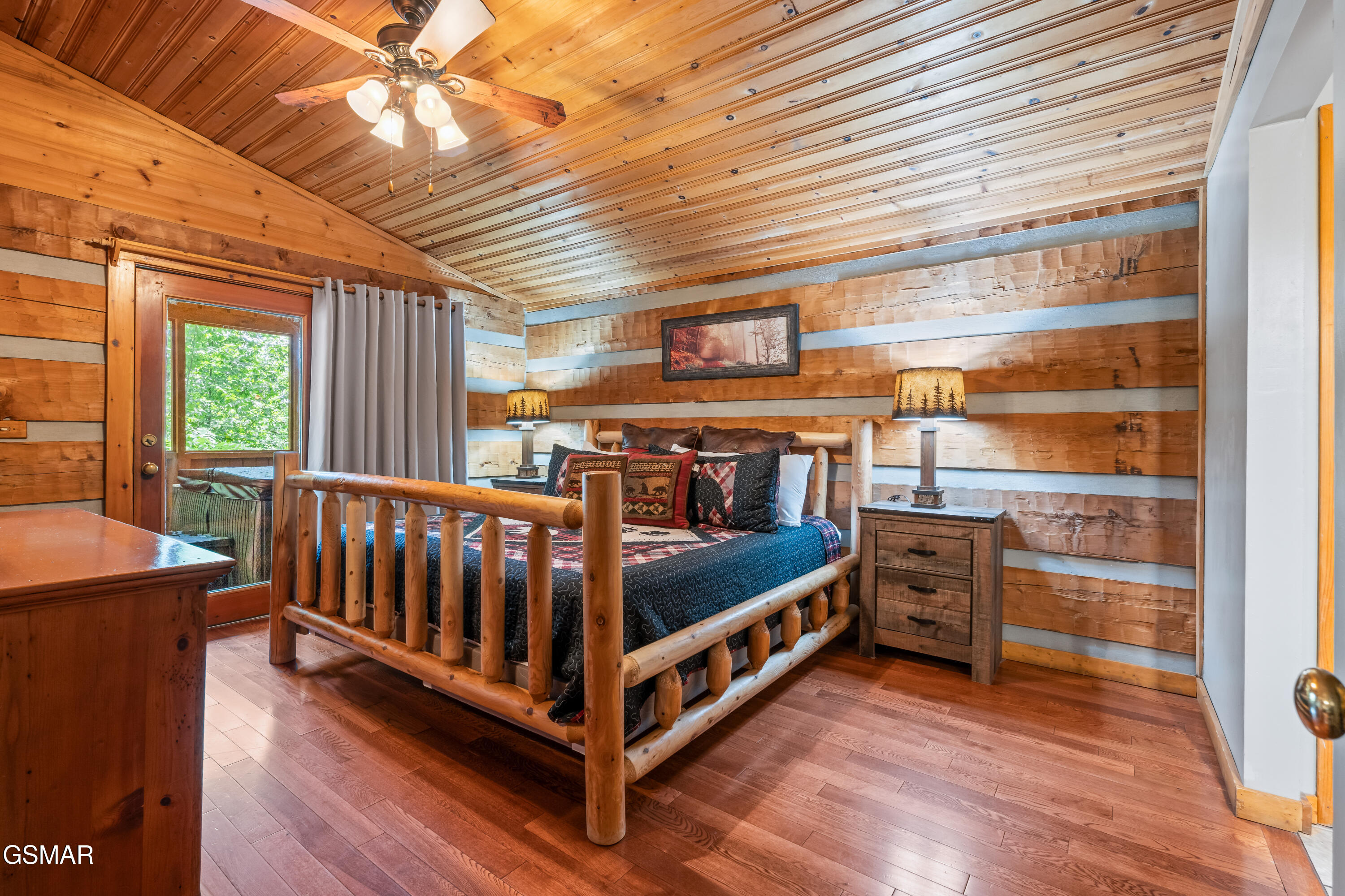 1708 Ridgecrest Drive Sevierville TN 37876